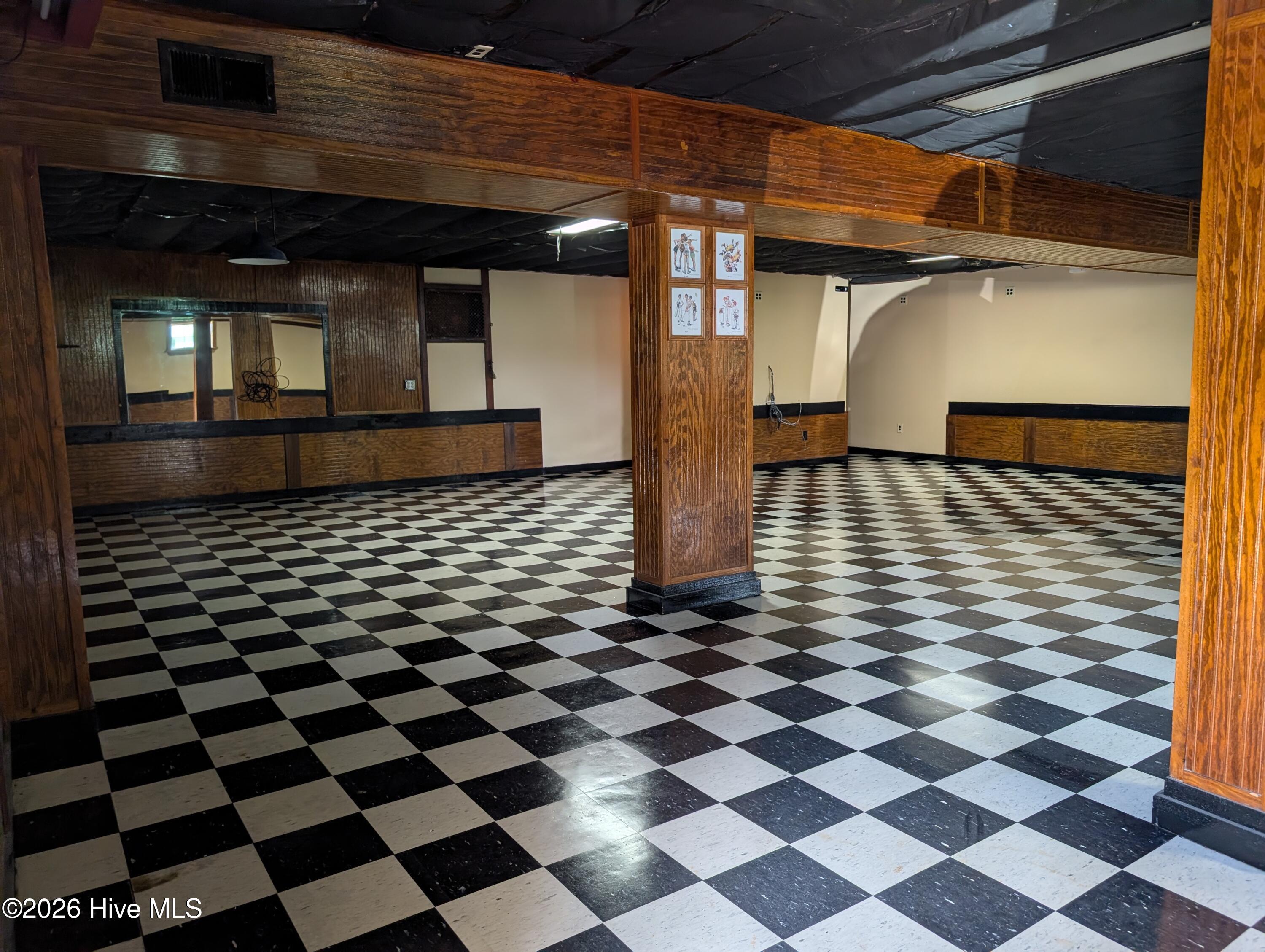 367 Freedom Way Property Photo 6