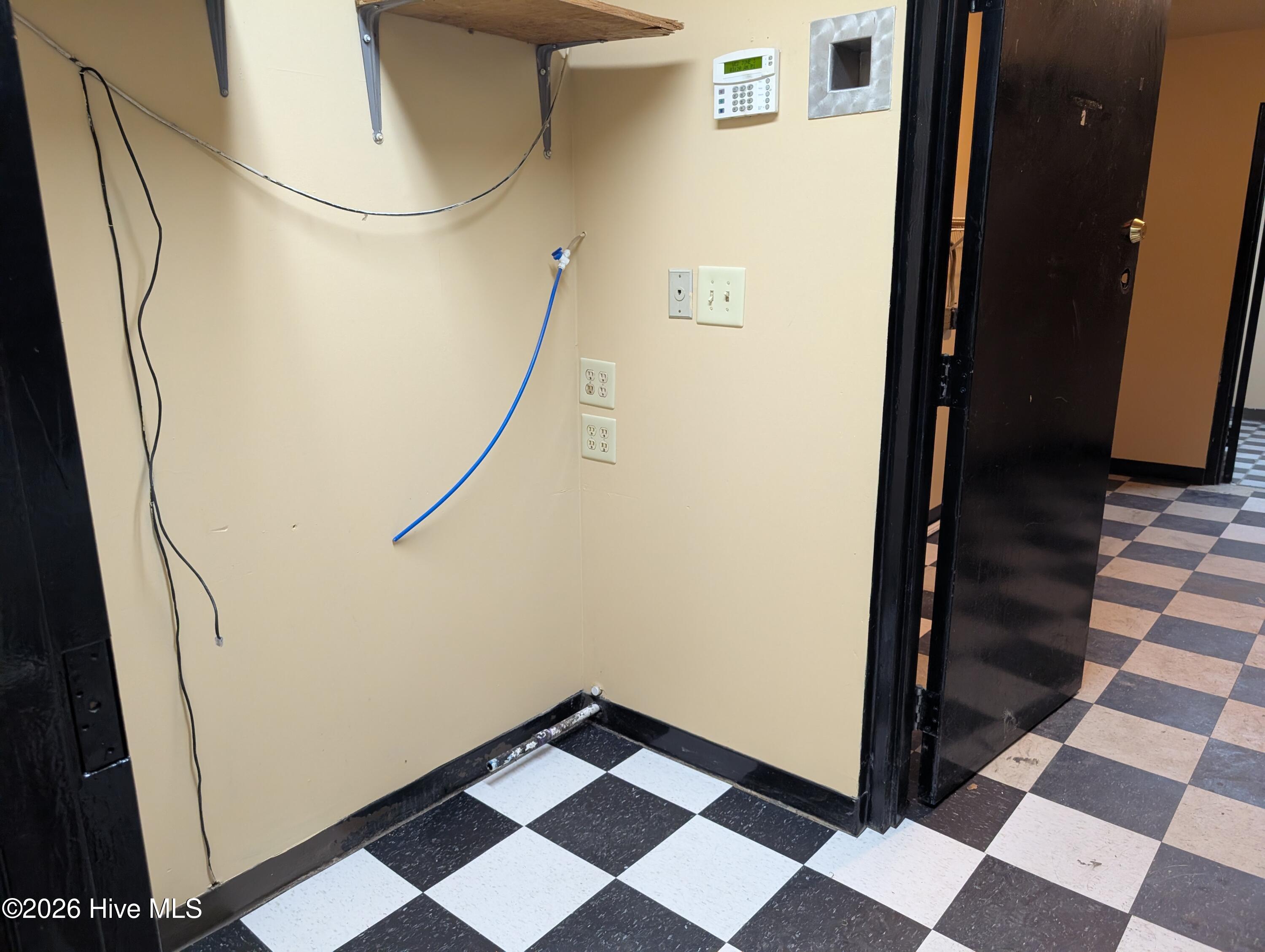 367 Freedom Way Property Photo 11