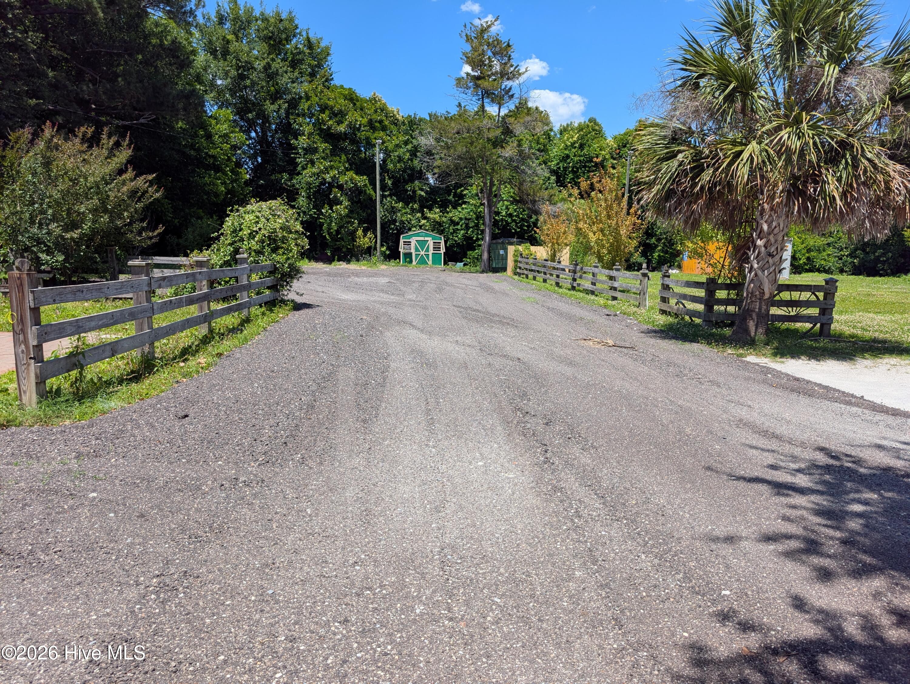 367 Freedom Way Property Photo 14