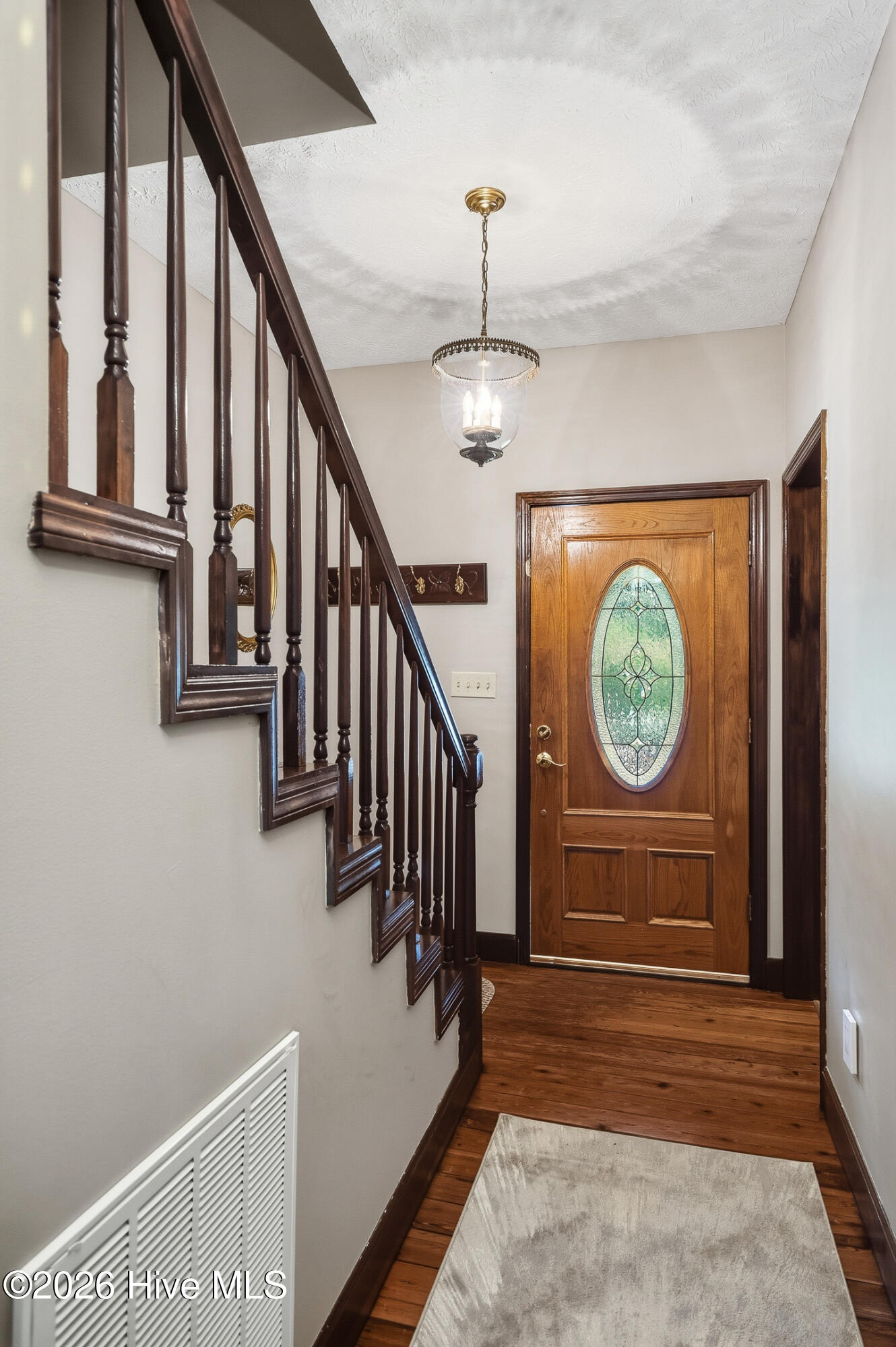 8 Foxhil Drive Property Photo 6