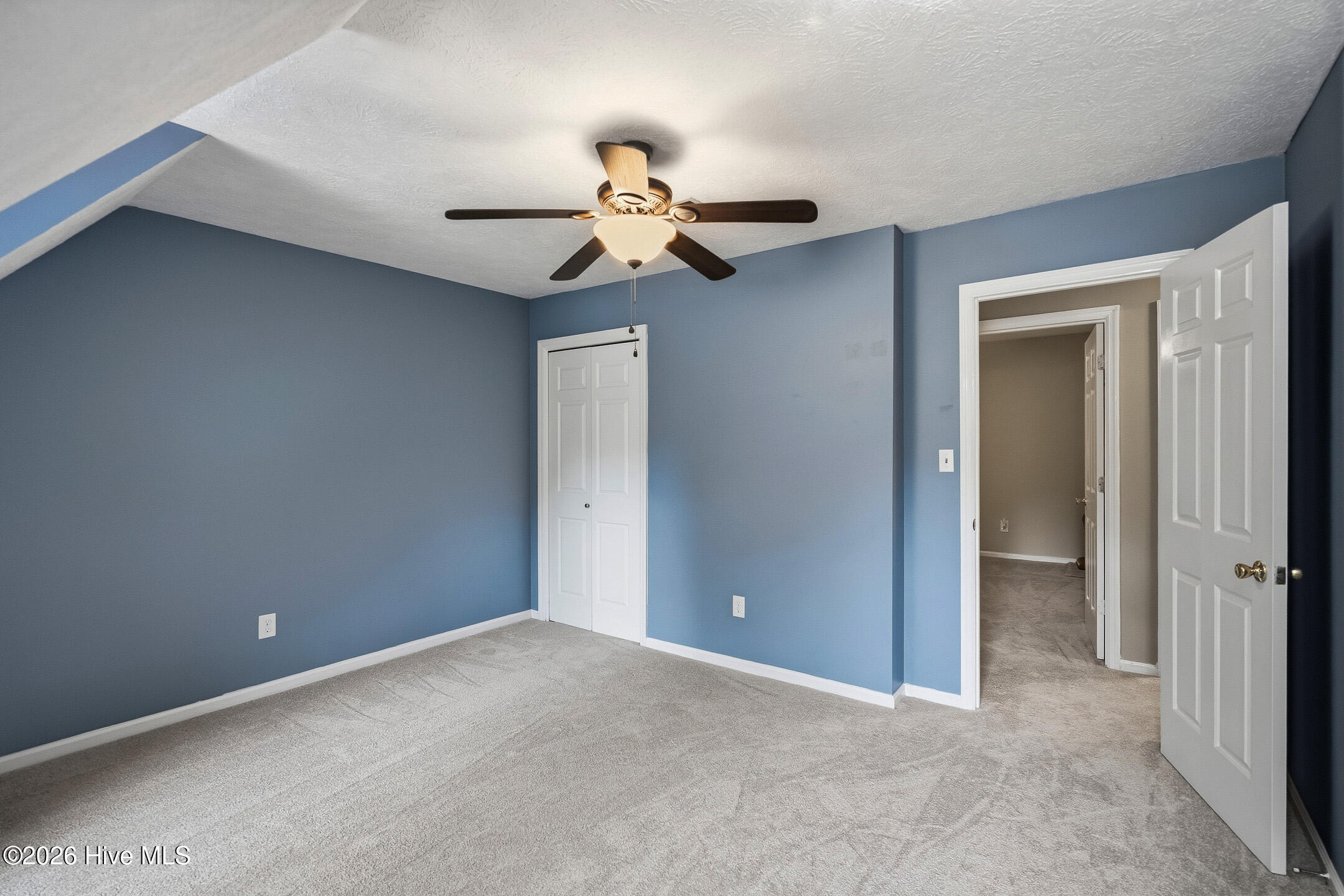 8 Foxhil Drive Property Photo 32