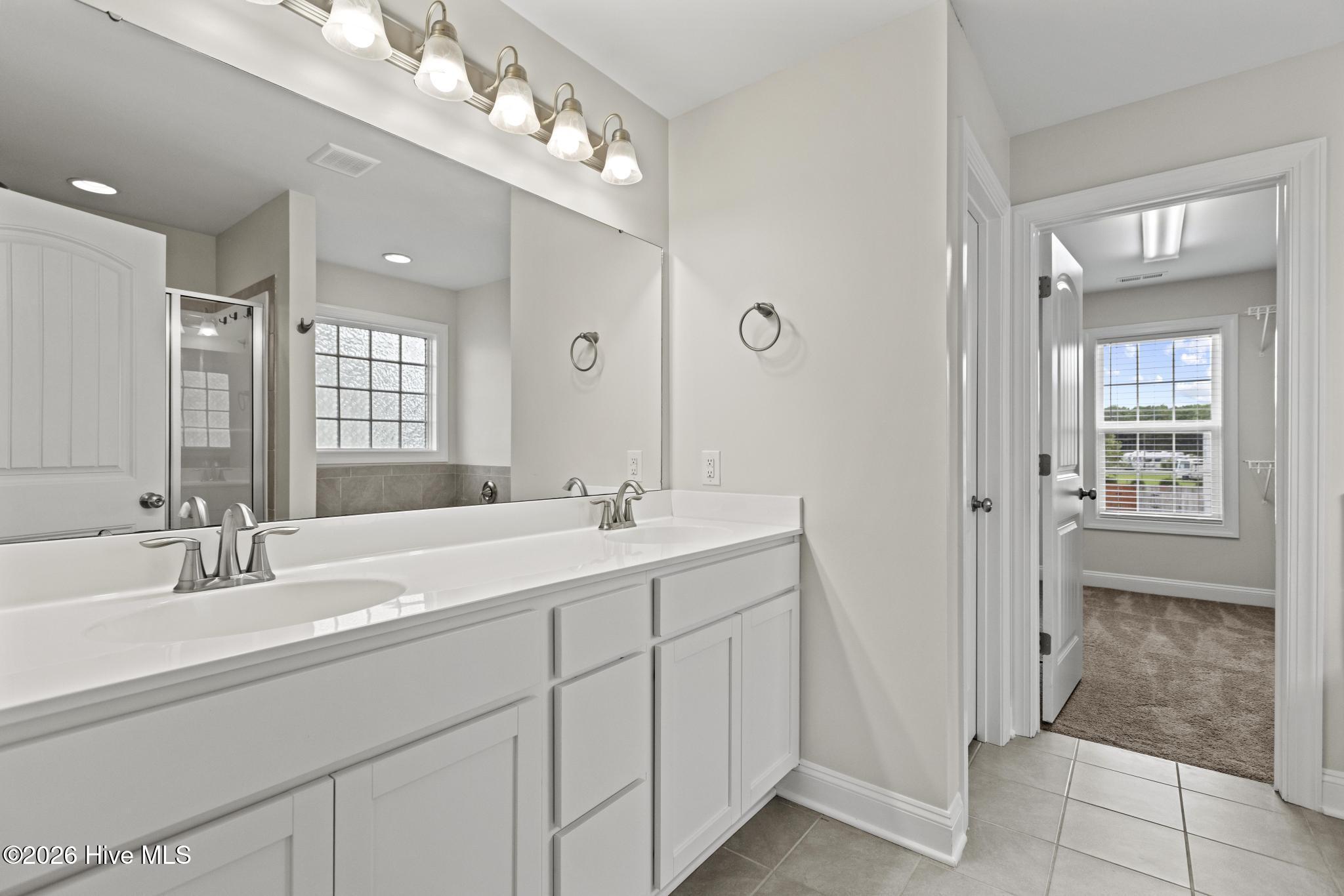 318 Windmill Light Way Property Photo 14
