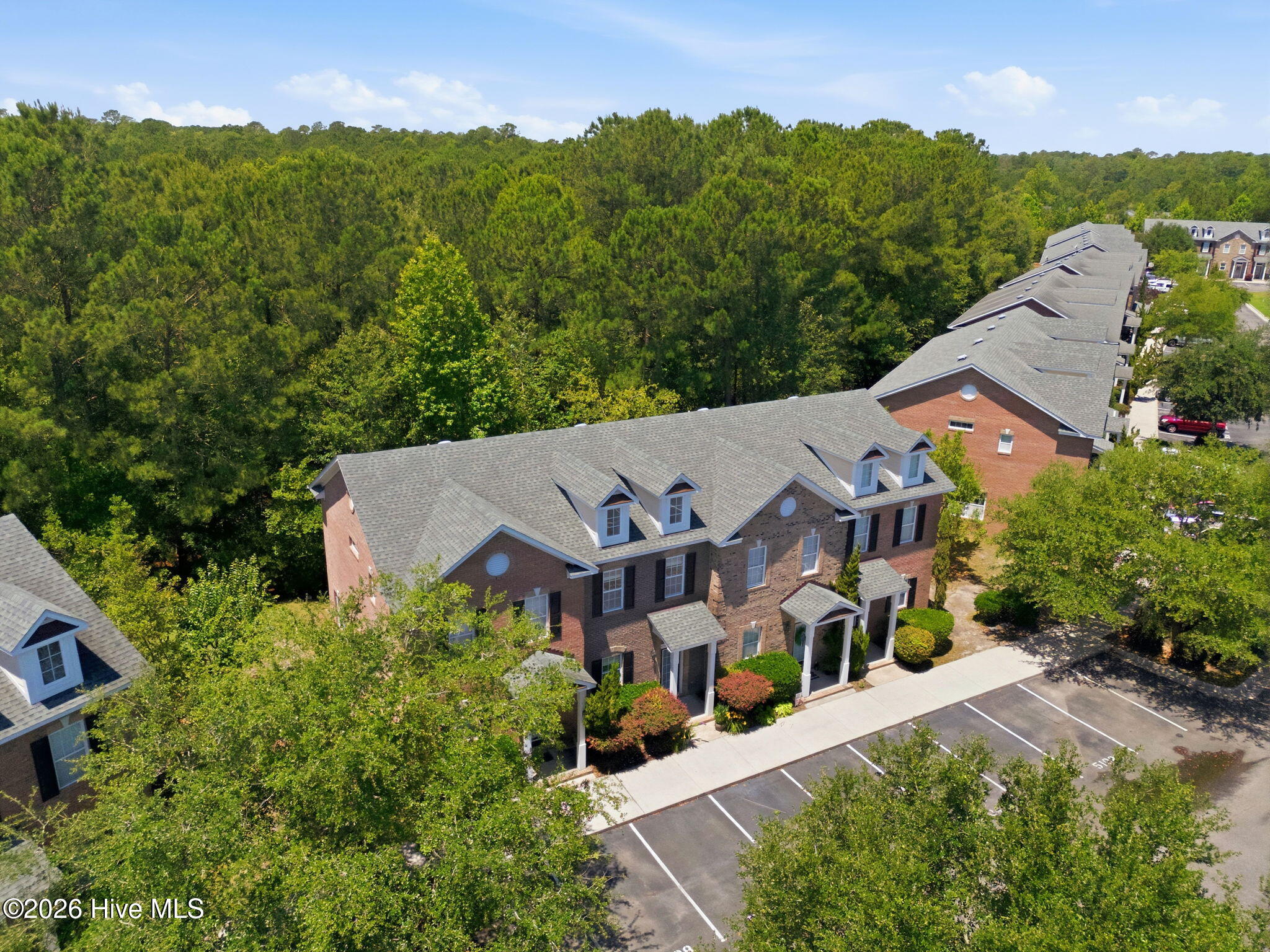 5106 Exton Park Loop Property Photo 4