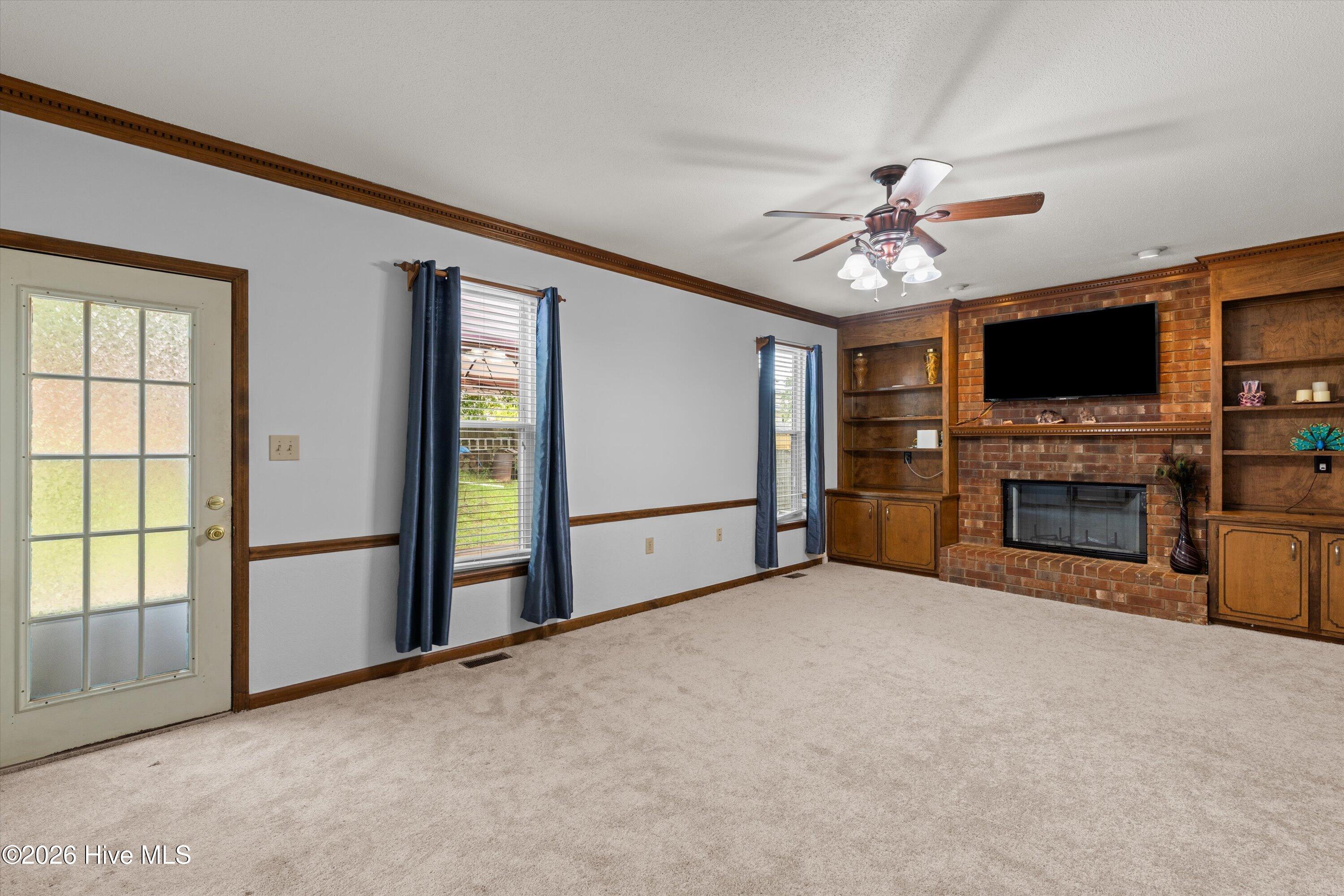141 Maple Creek Drive Property Photo 18