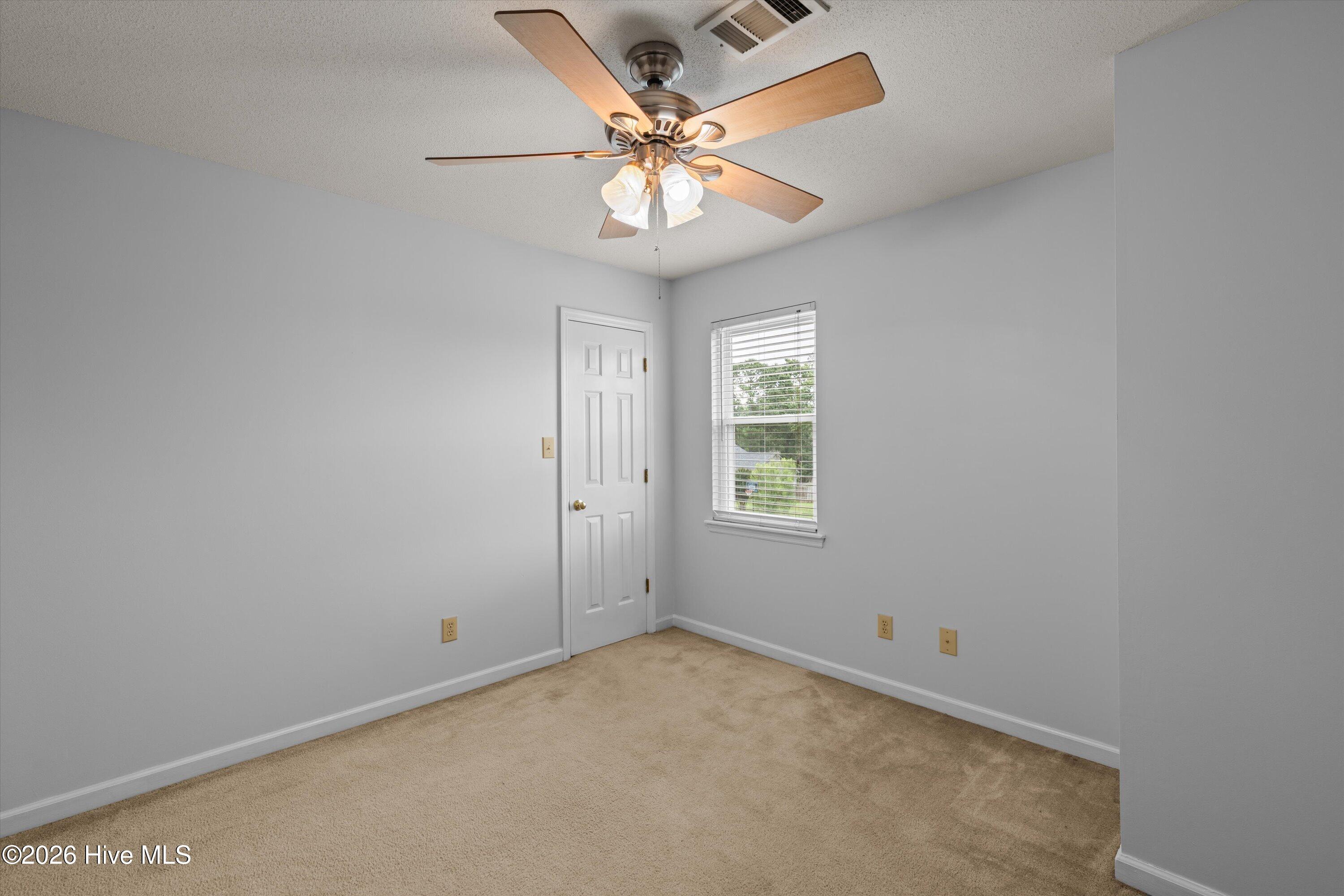 141 Maple Creek Drive Property Photo 24