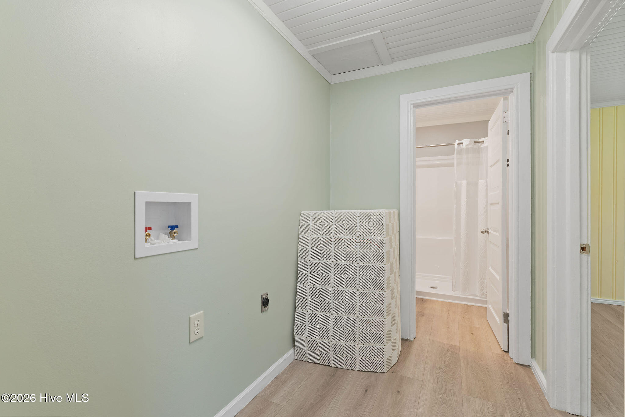212 Clay Street Property Photo 14