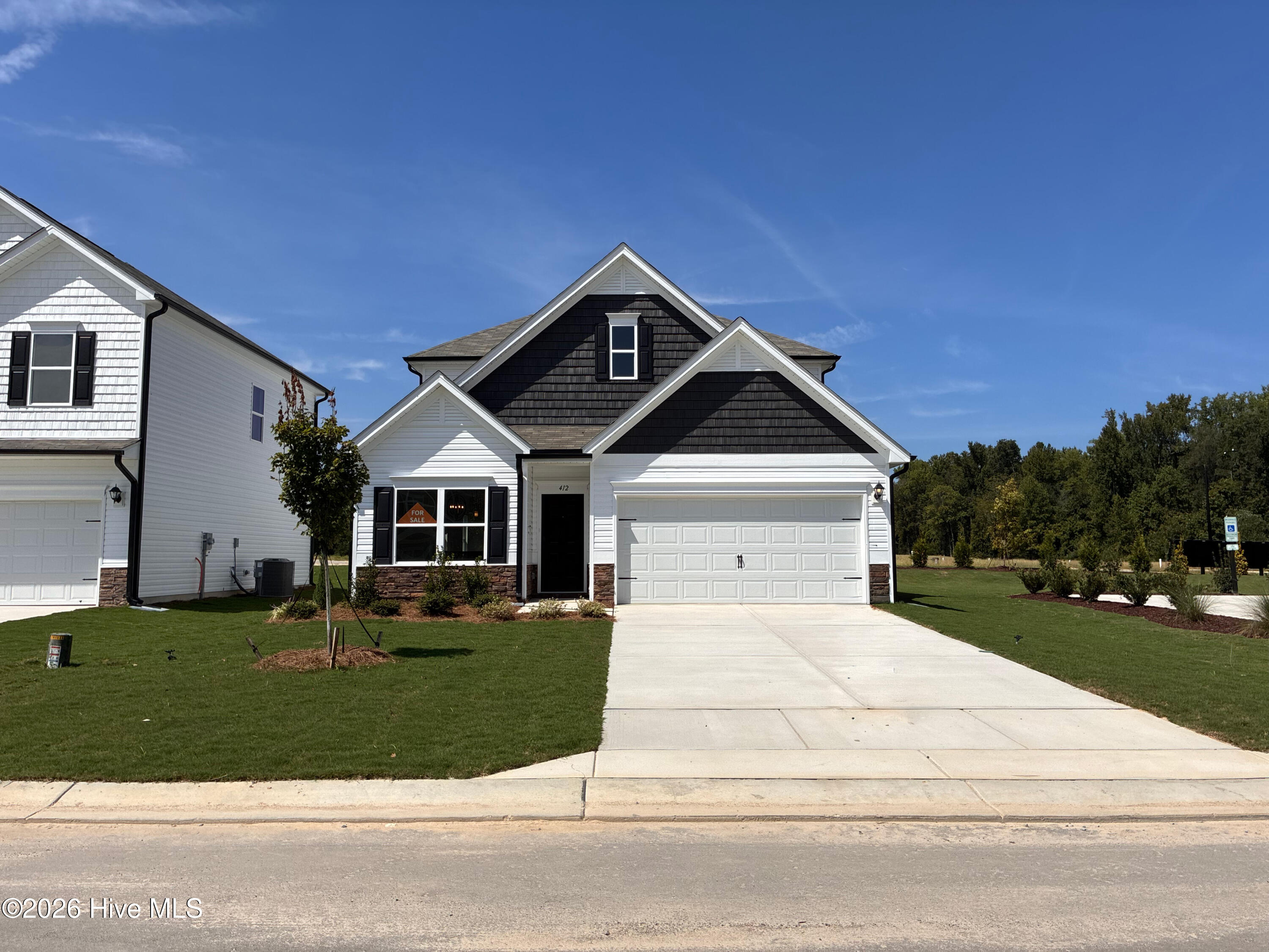 412 Barter Drive Property Photo 1