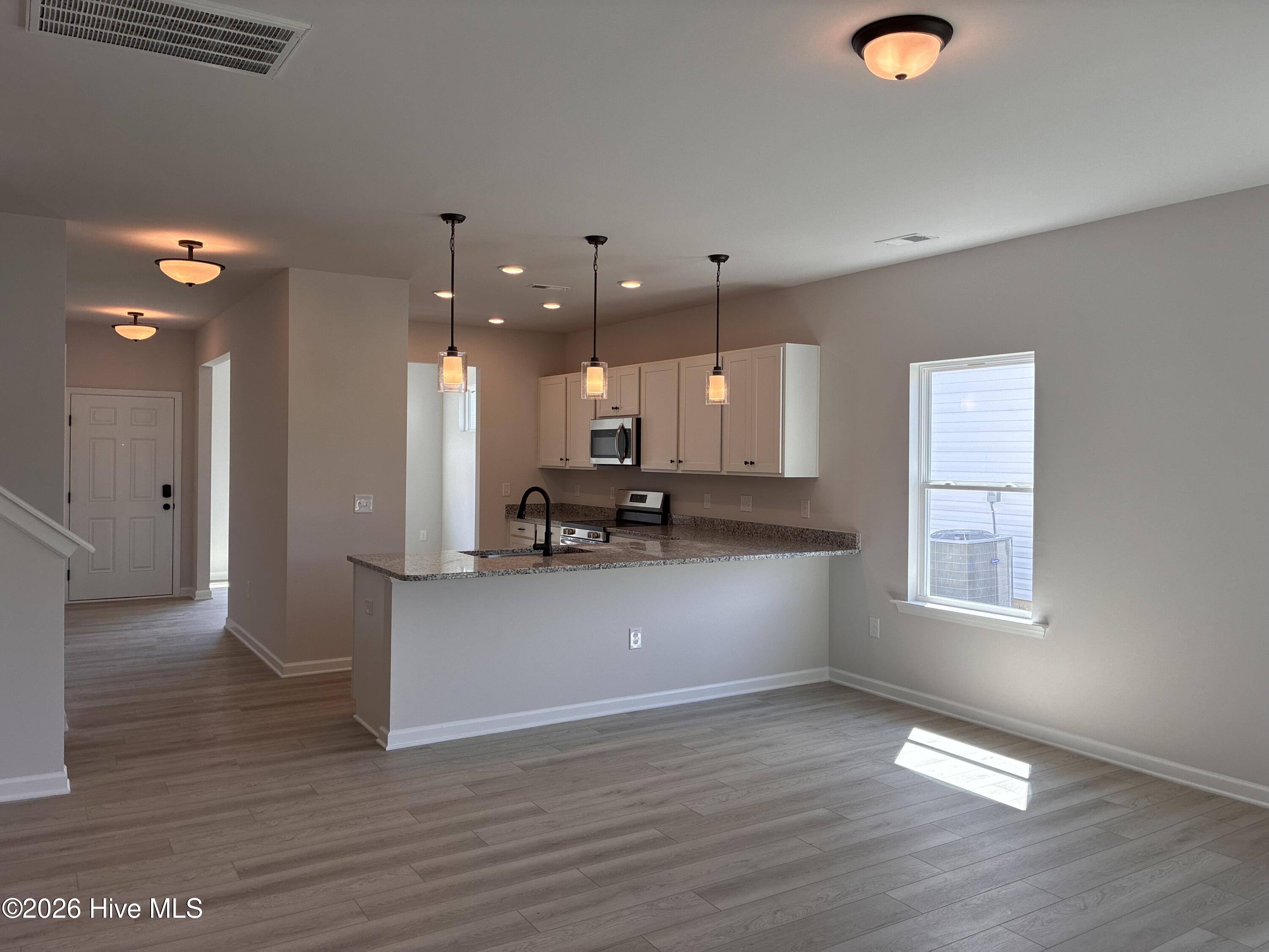 412 Barter Drive Property Photo 3