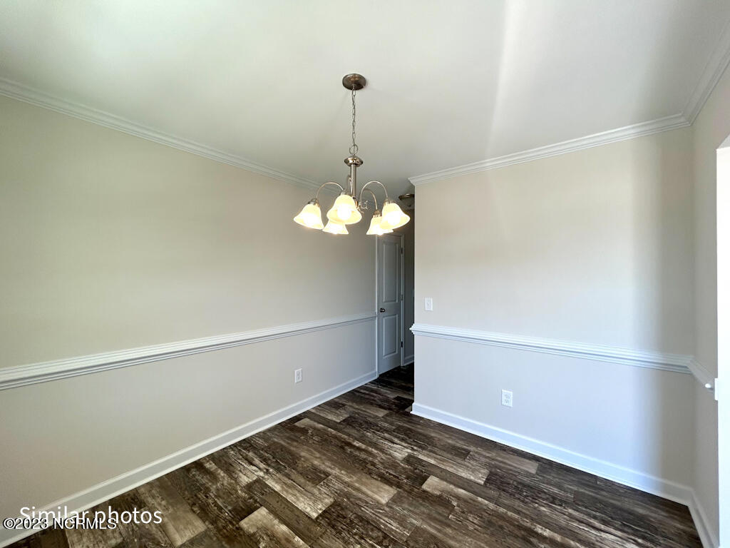 702 N Pebble Branch Court Property Photo 10