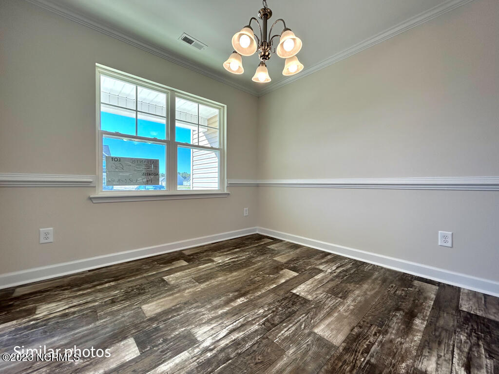 702 N Pebble Branch Court Property Photo 12