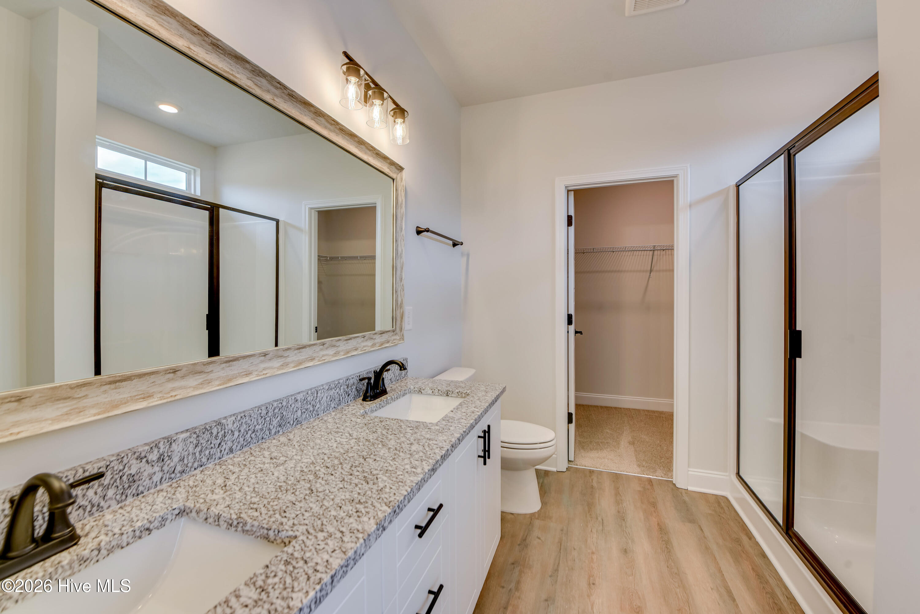 399 Bay Meadows Drive Property Photo 21