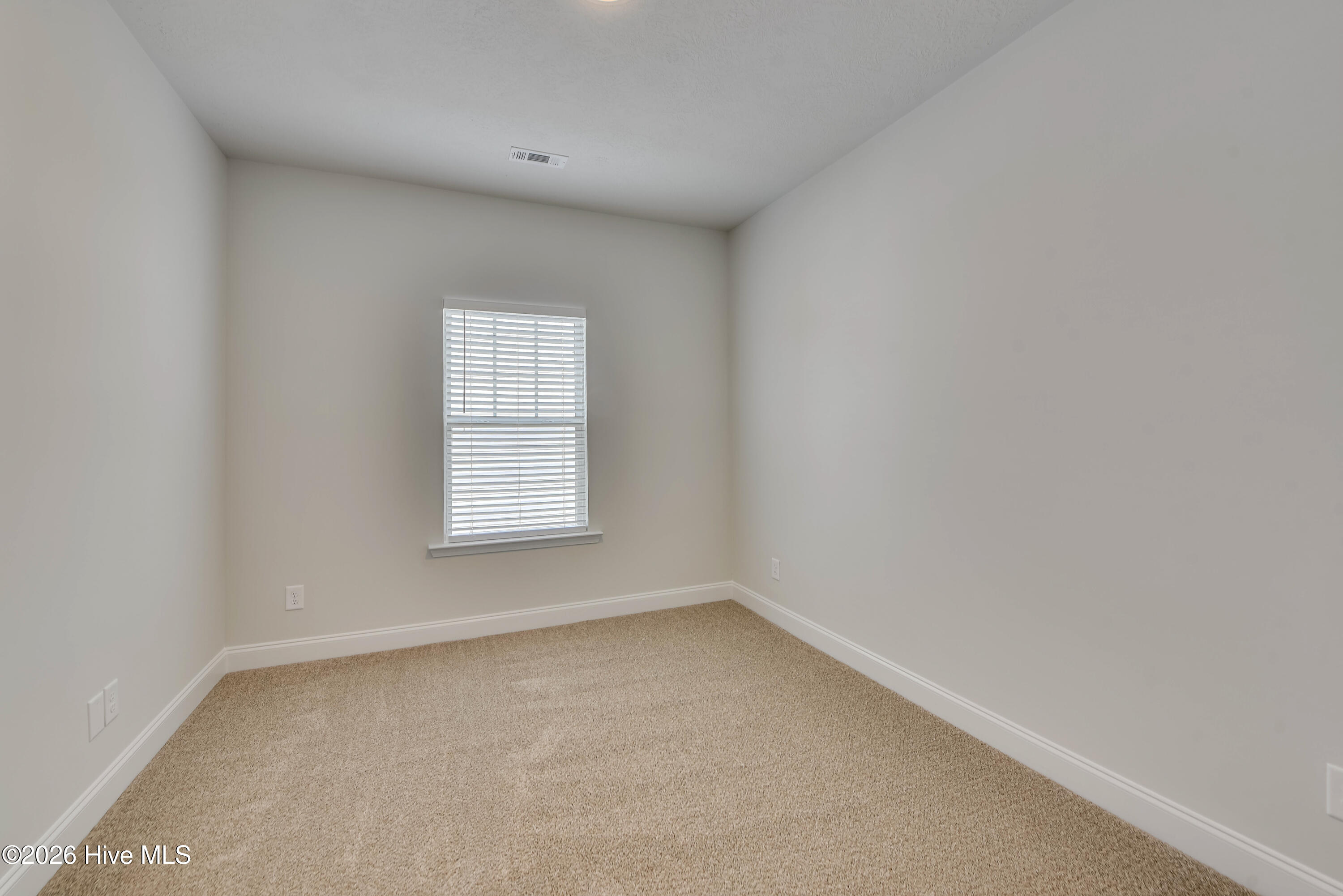 399 Bay Meadows Drive Property Photo 24