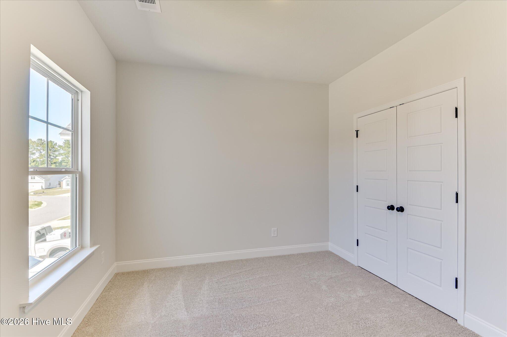 399 Bay Meadows Drive Property Photo 24