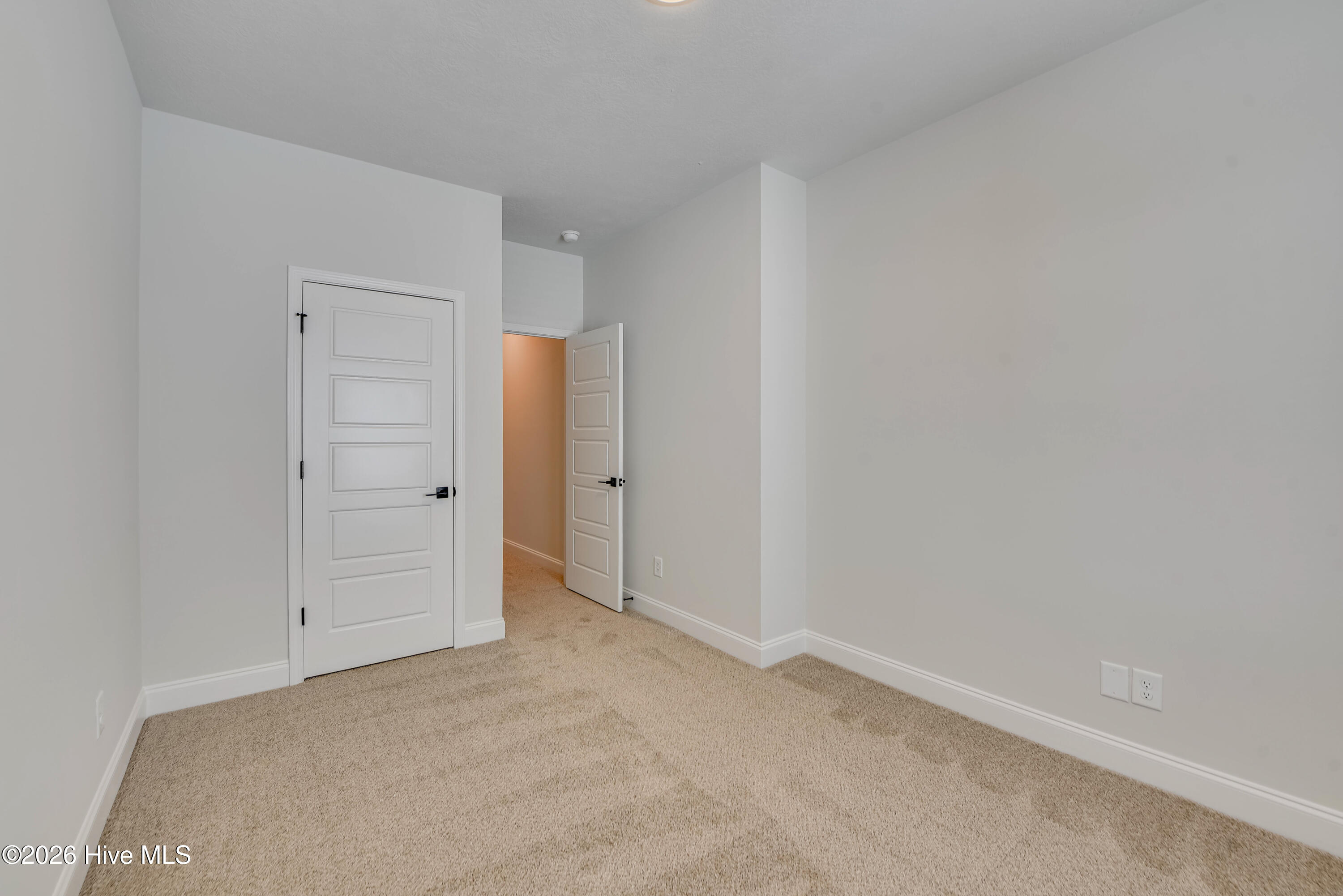 399 Bay Meadows Drive Property Photo 25