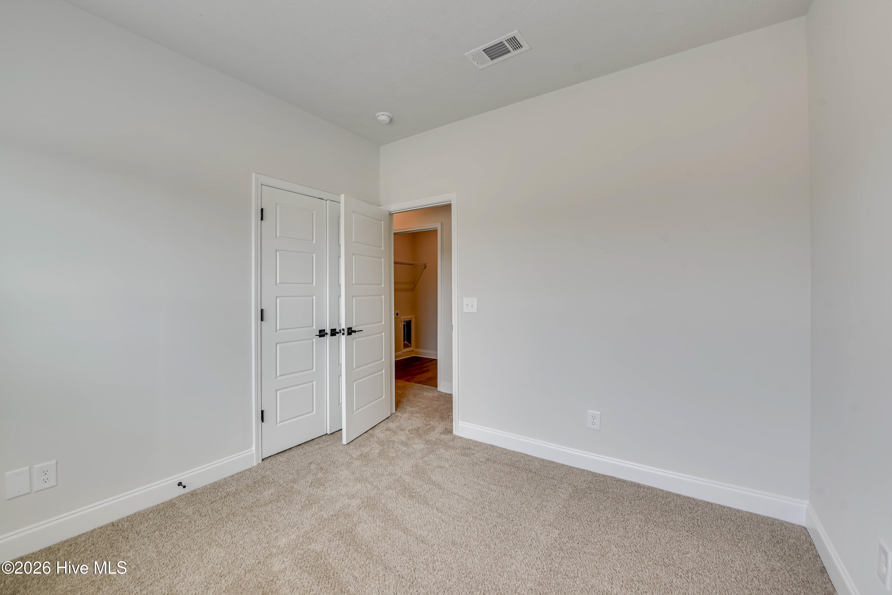 399 Bay Meadows Drive Property Photo 31