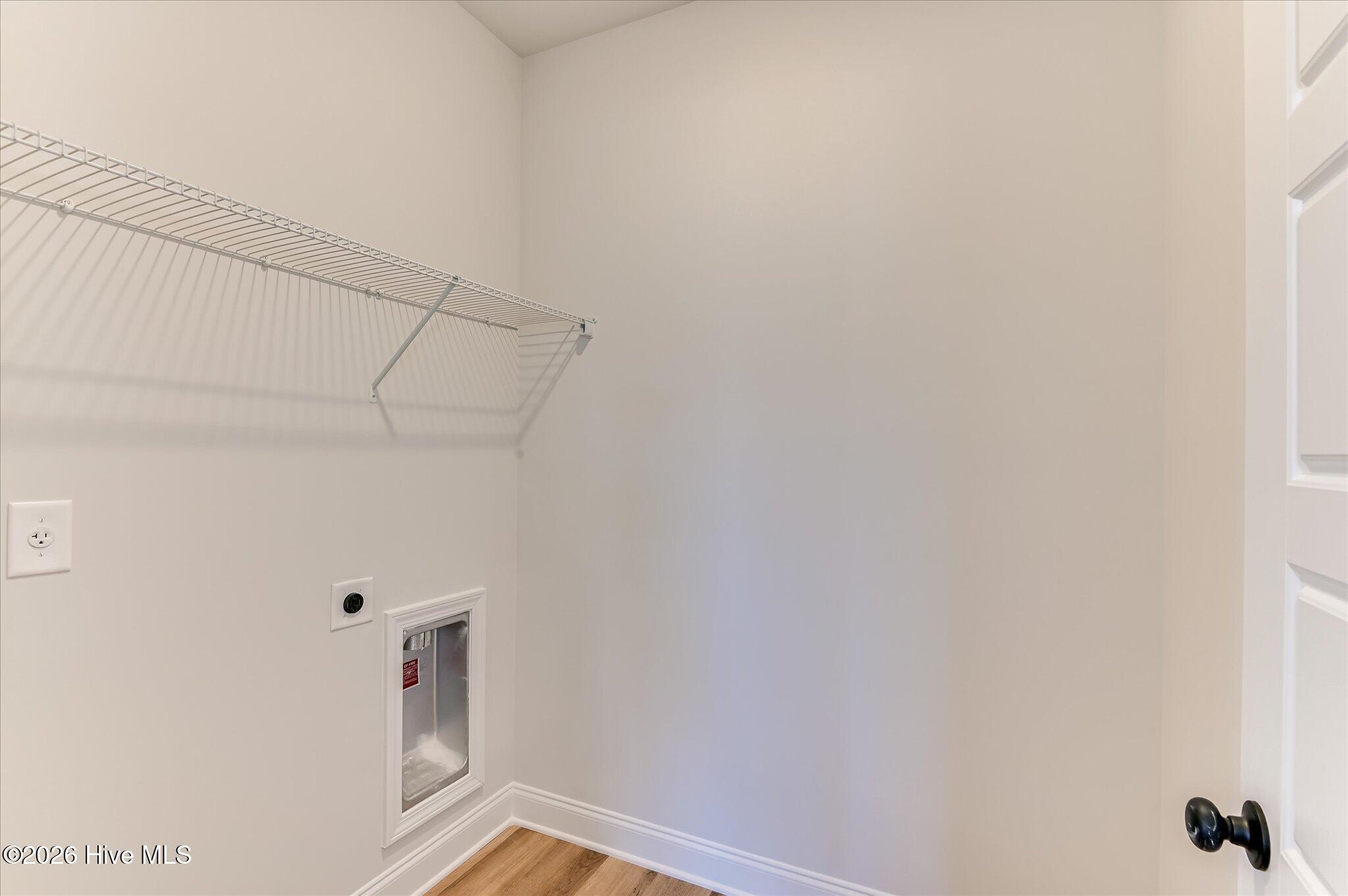 399 Bay Meadows Drive Property Photo 32