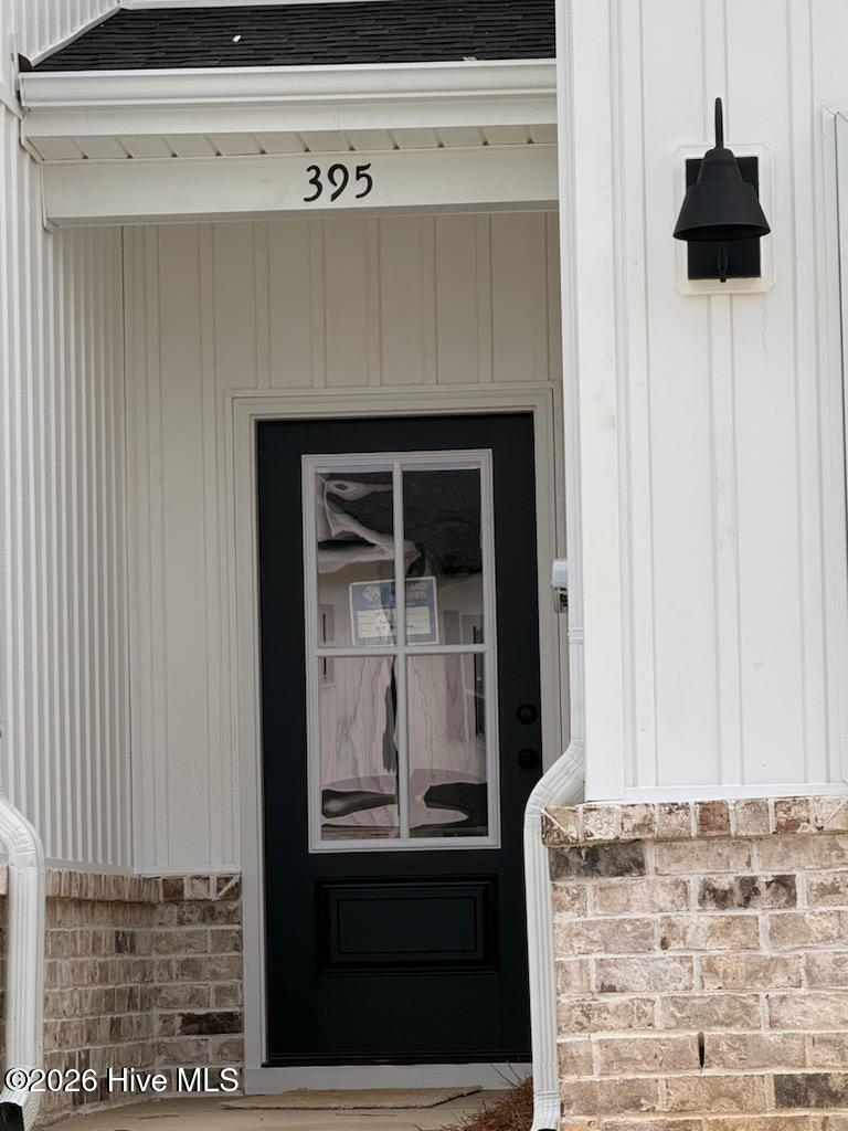 395 Bay Meadows Drive Property Photo 2