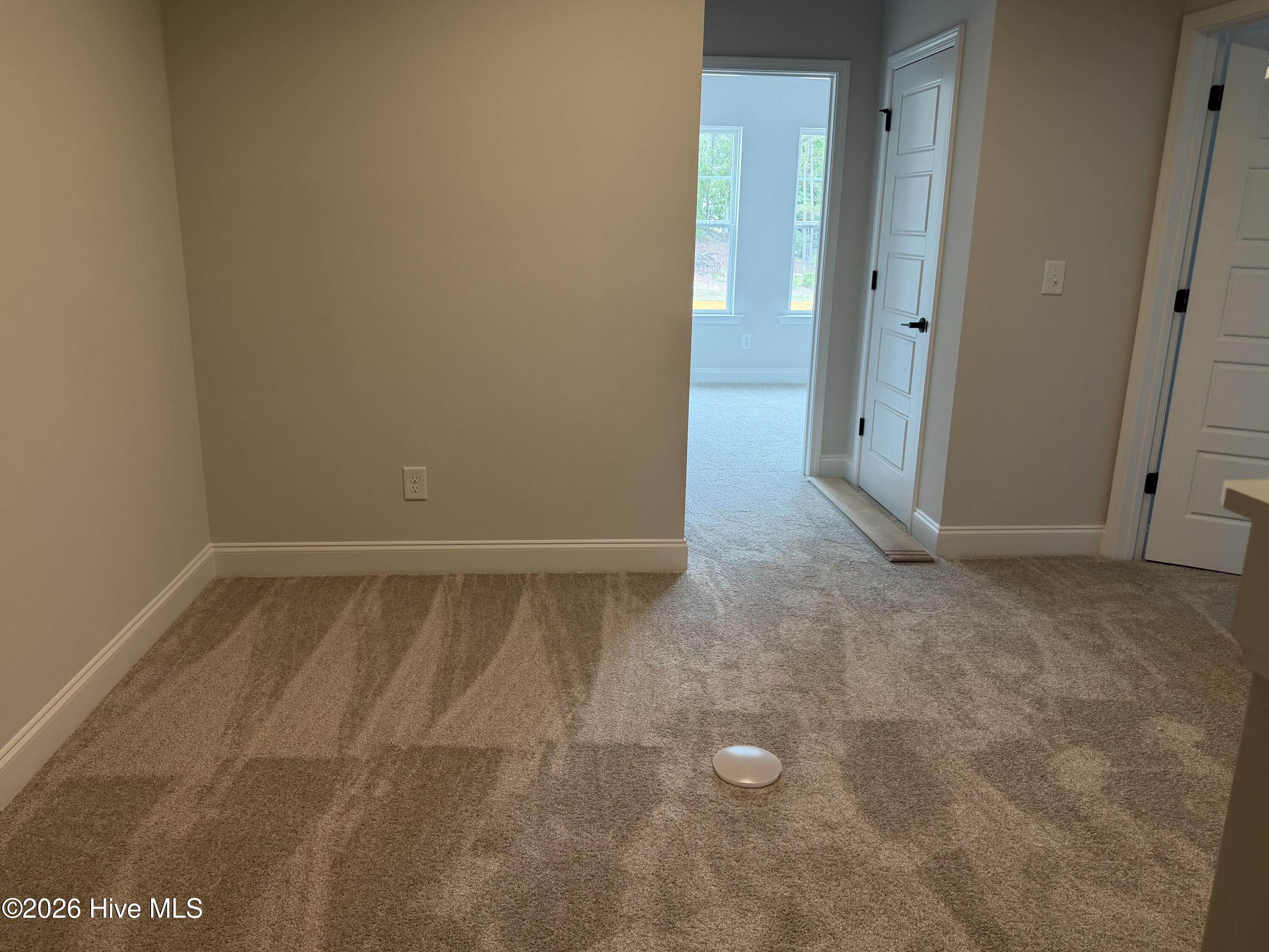 395 Bay Meadows Drive Property Photo 8