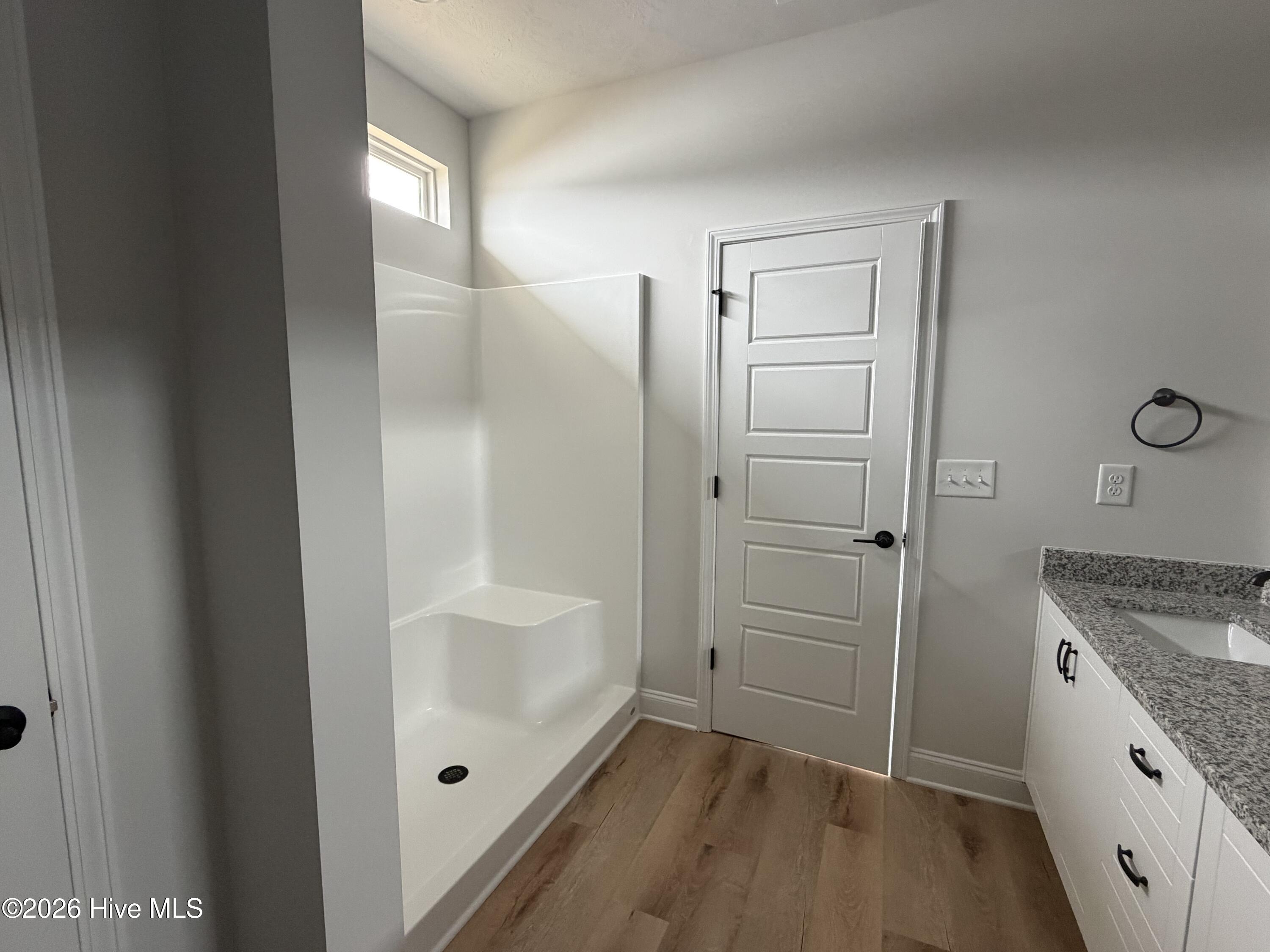 395 Bay Meadows Drive Property Photo 14