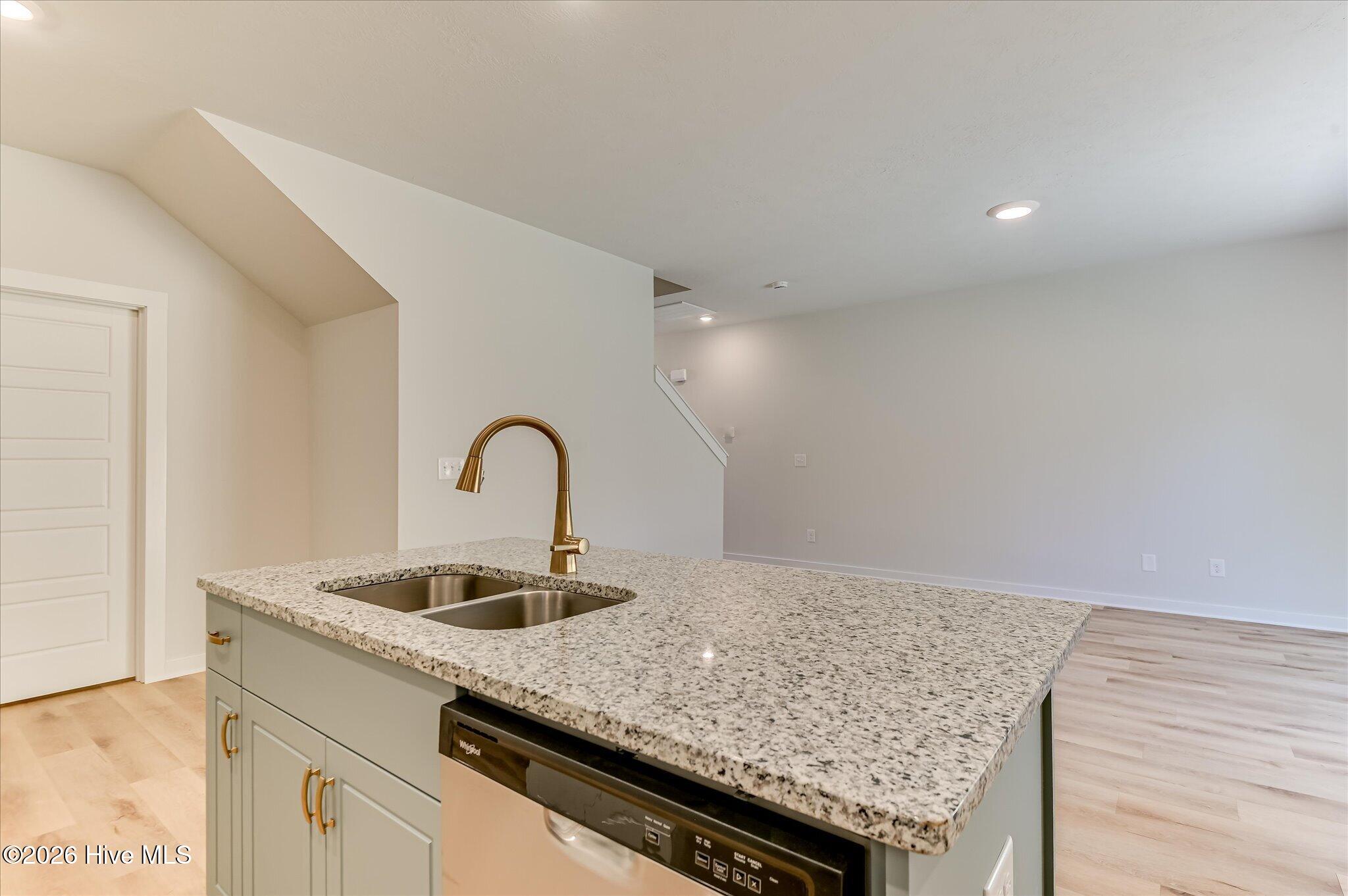 395 Bay Meadows Drive Property Photo 15