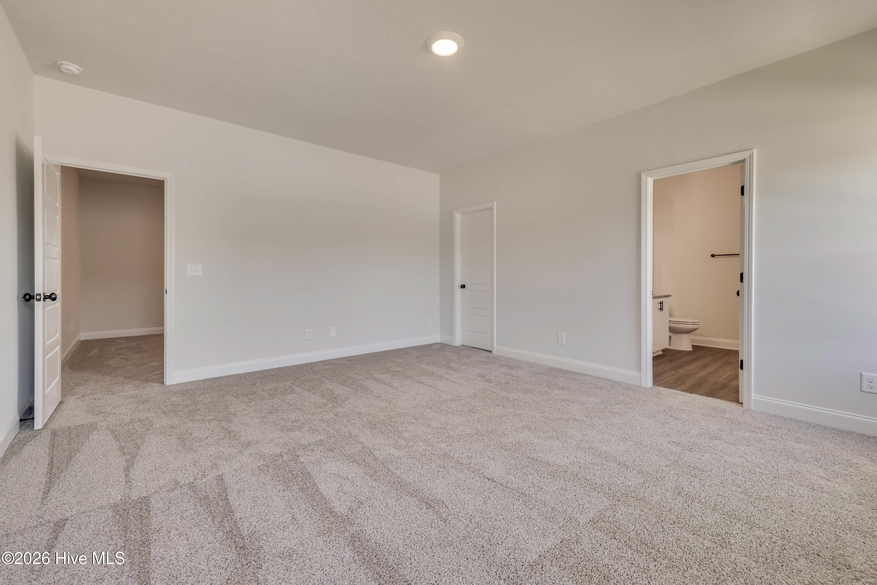 395 Bay Meadows Drive Property Photo 27