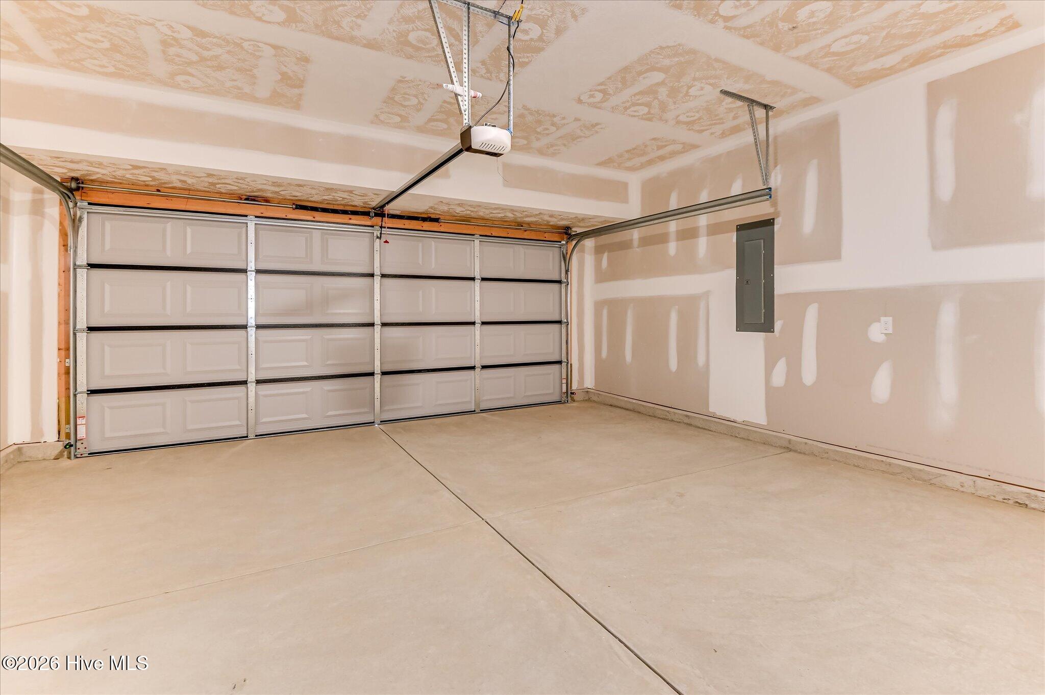395 Bay Meadows Drive Property Photo 41