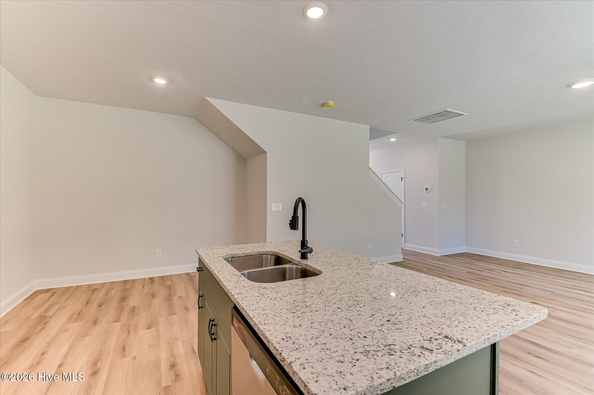 391 Bay Meadows Drive Property Photo 15