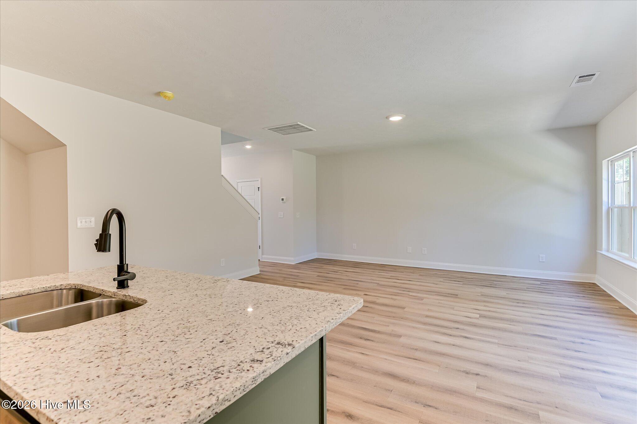 391 Bay Meadows Drive Property Photo 16