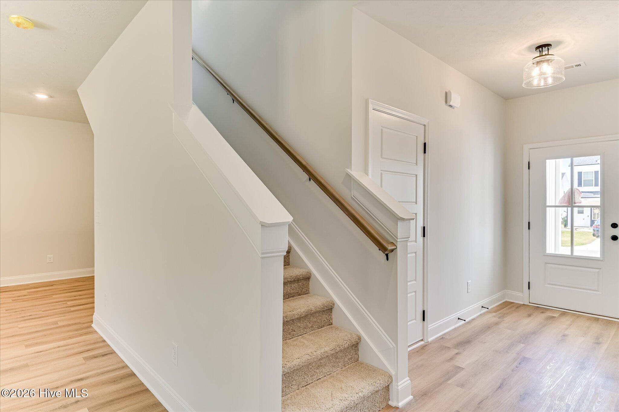 391 Bay Meadows Drive Property Photo 18