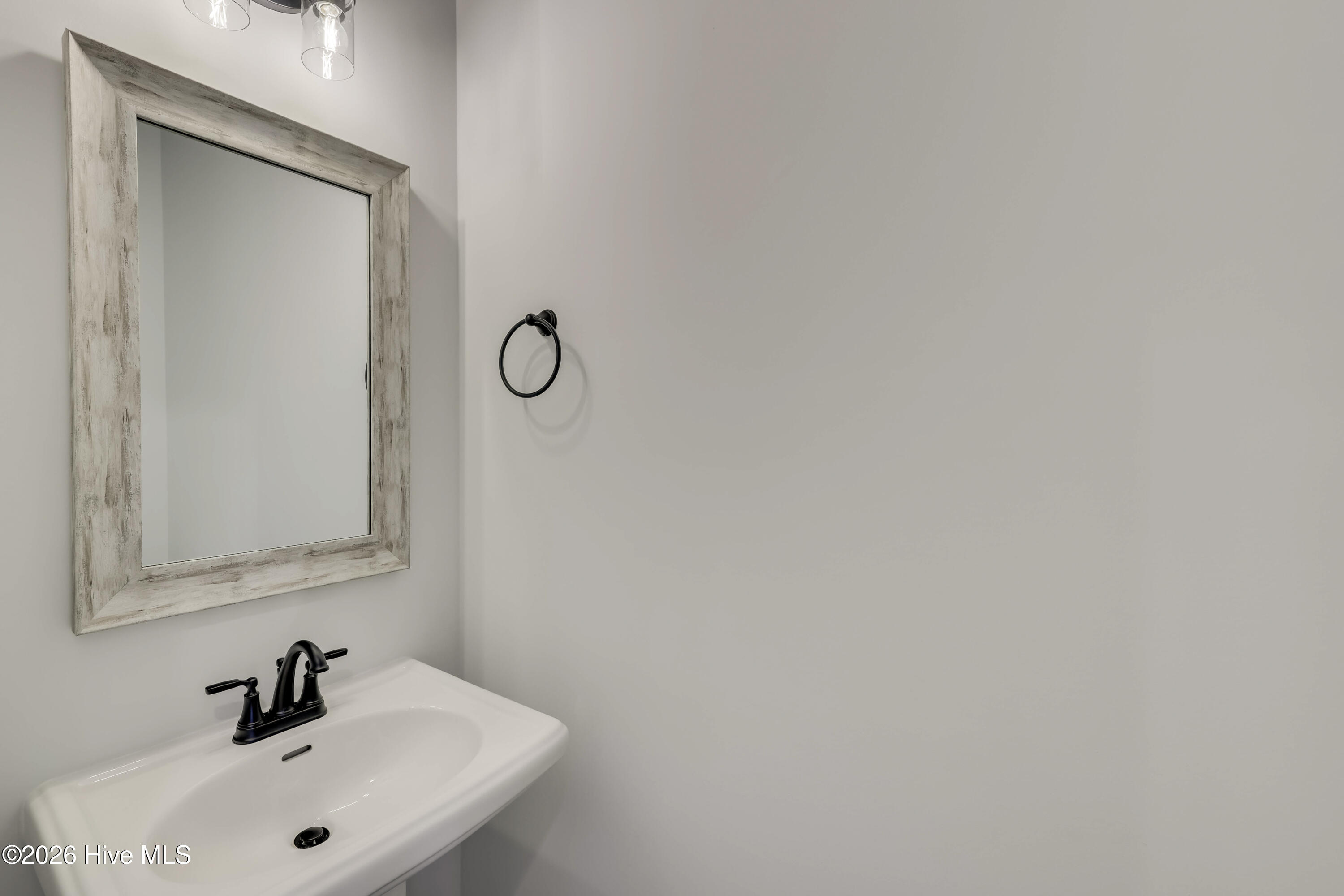 391 Bay Meadows Drive Property Photo 19