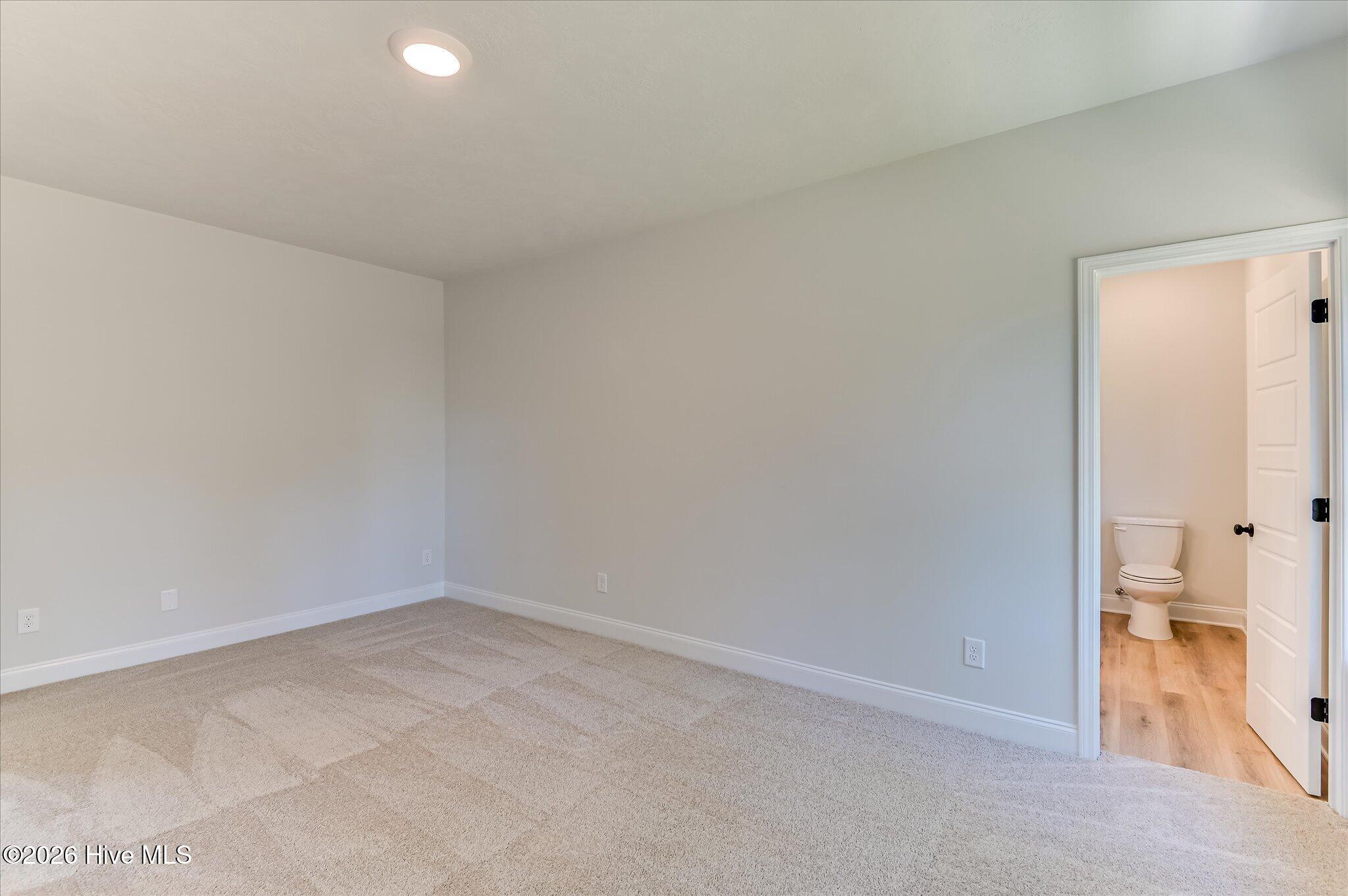 391 Bay Meadows Drive Property Photo 21