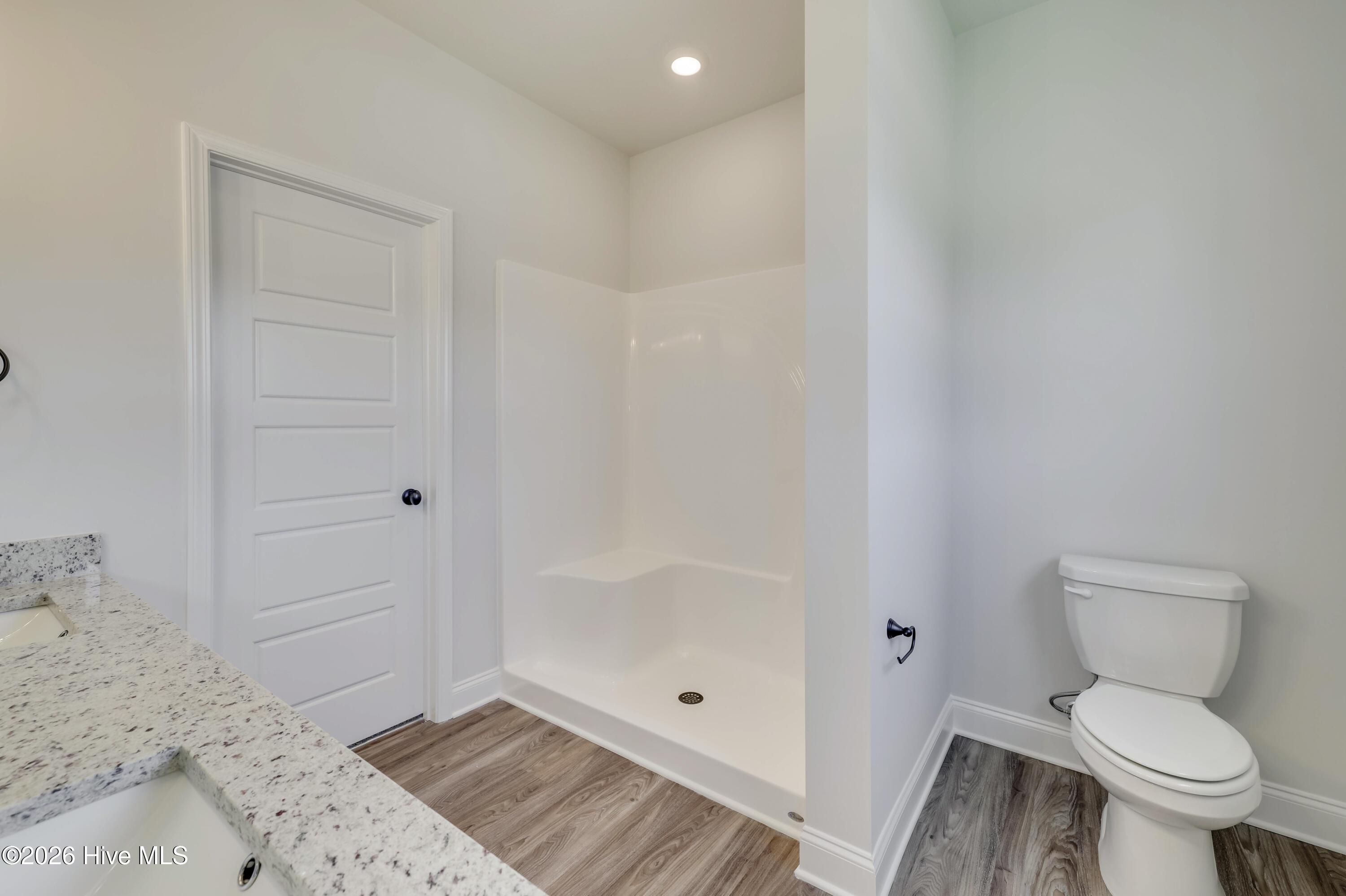 391 Bay Meadows Drive Property Photo 28