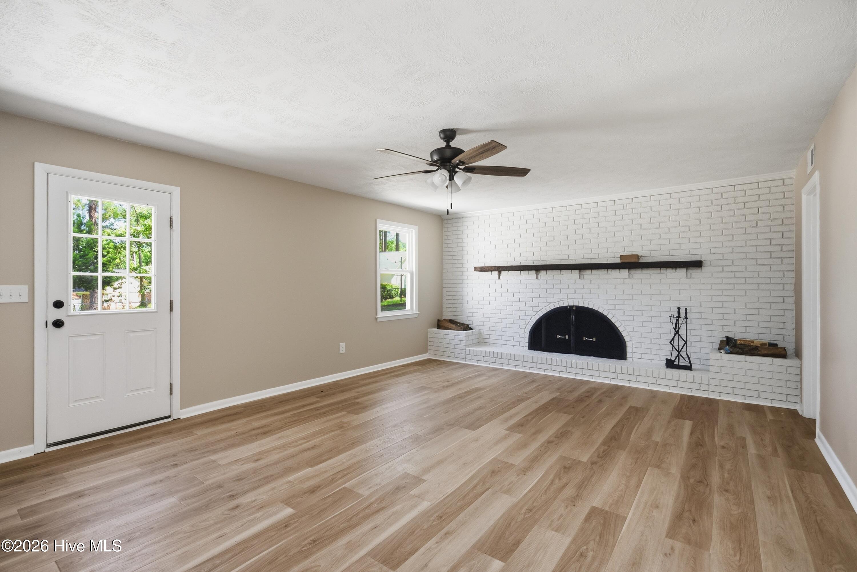 825 Brookfield Parkway Property Photo 30