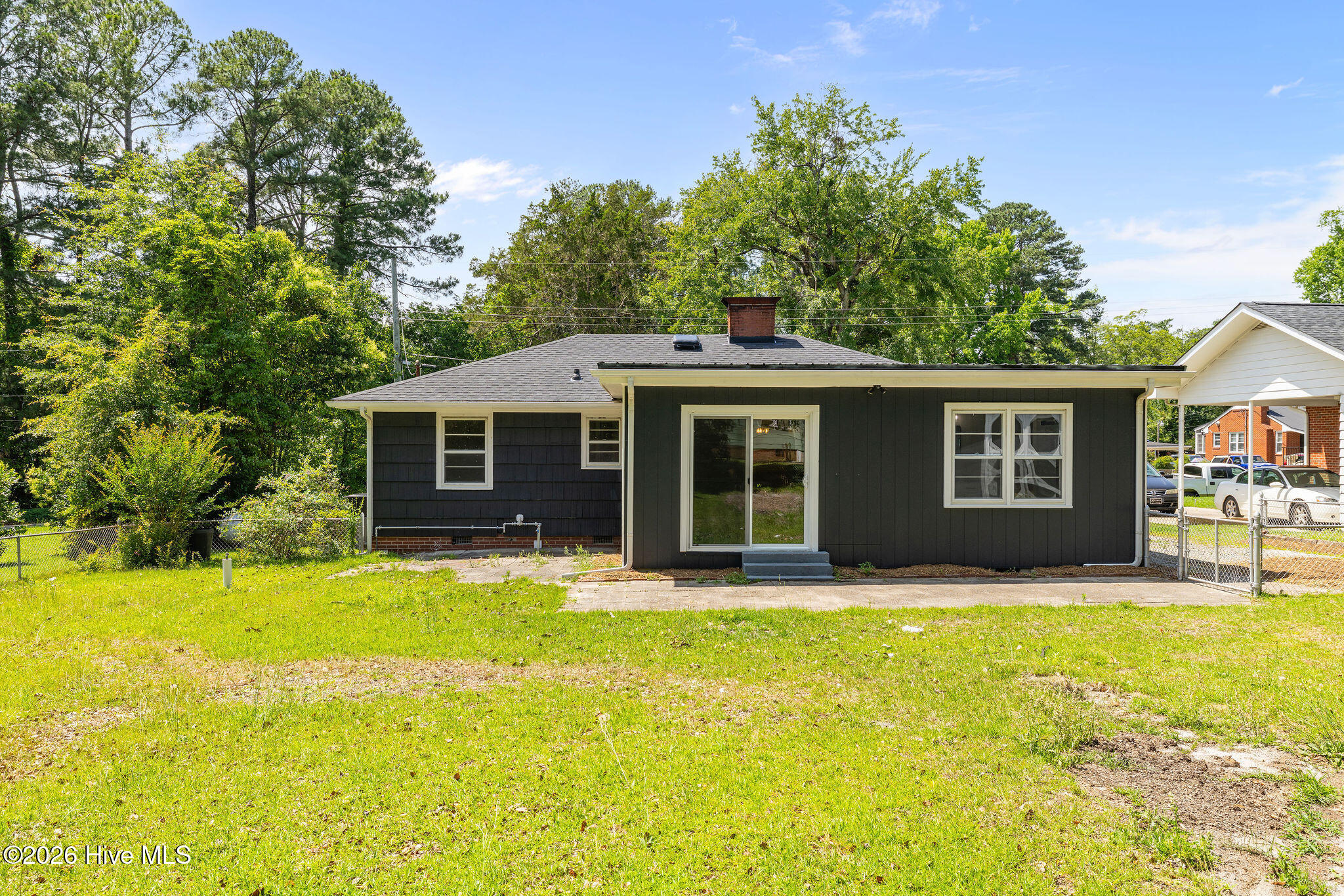 910 Pittman Street Property Photo 4