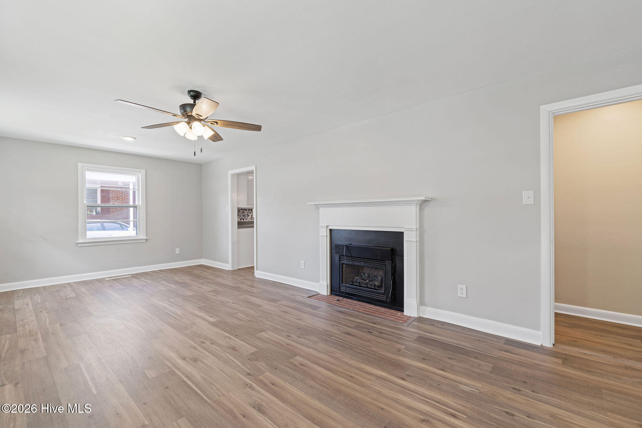 910 Pittman Street Property Photo 5