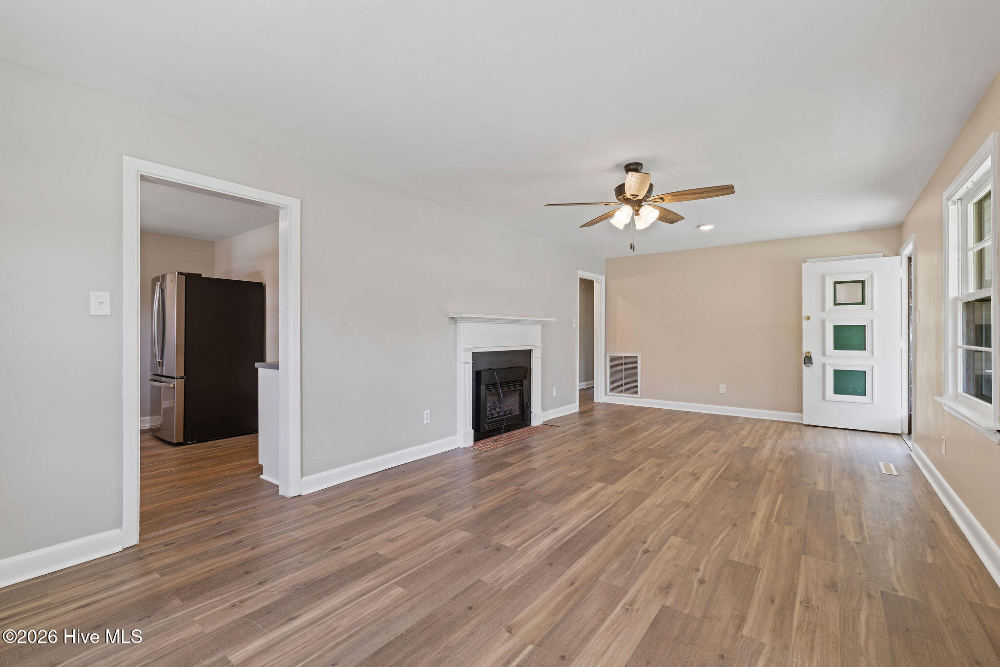 910 Pittman Street Property Photo 6