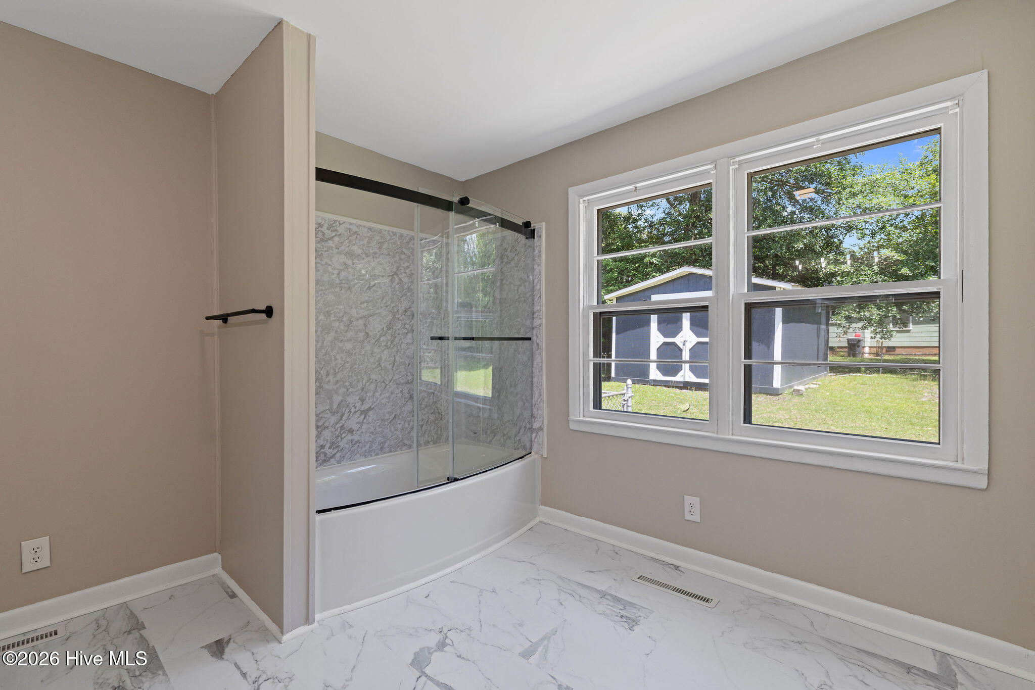 910 Pittman Street Property Photo 15