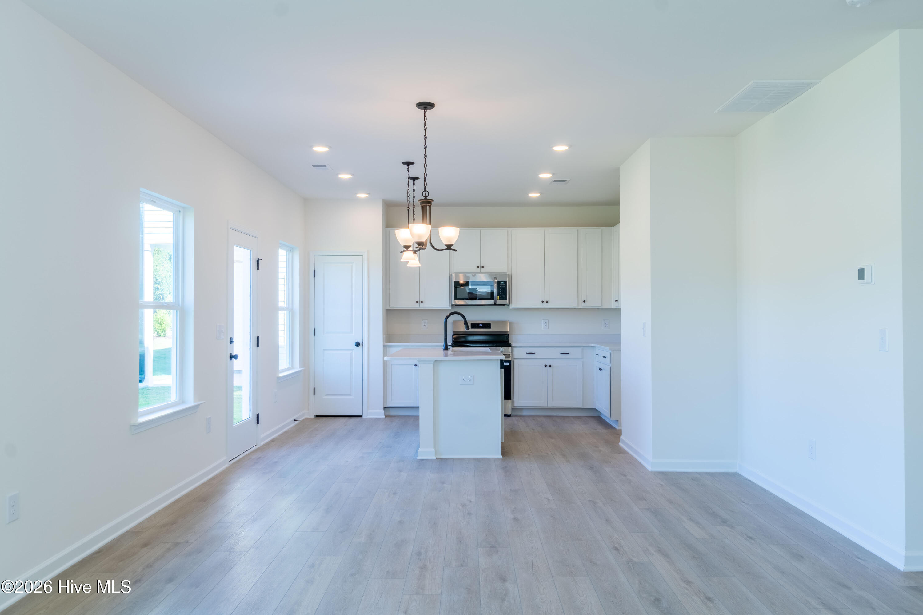 418 Barter Drive Property Photo 11