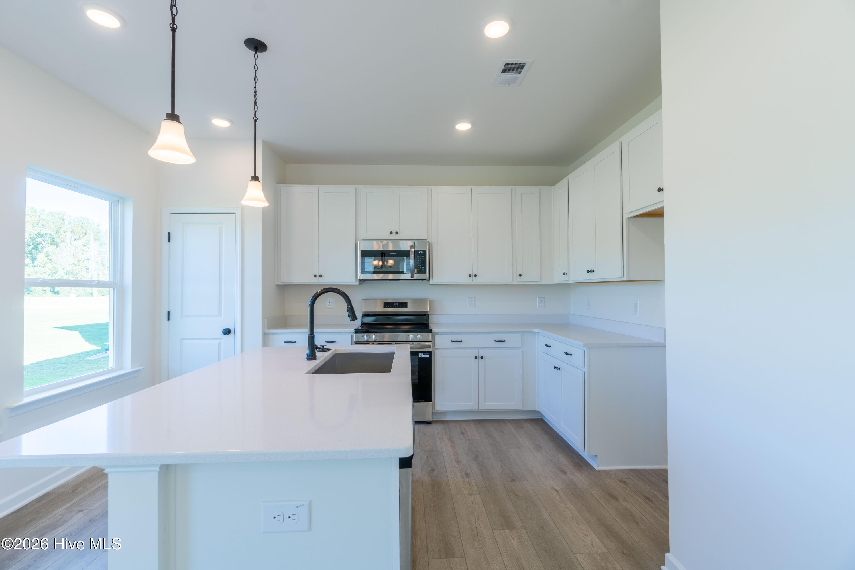 418 Barter Drive Property Photo 16