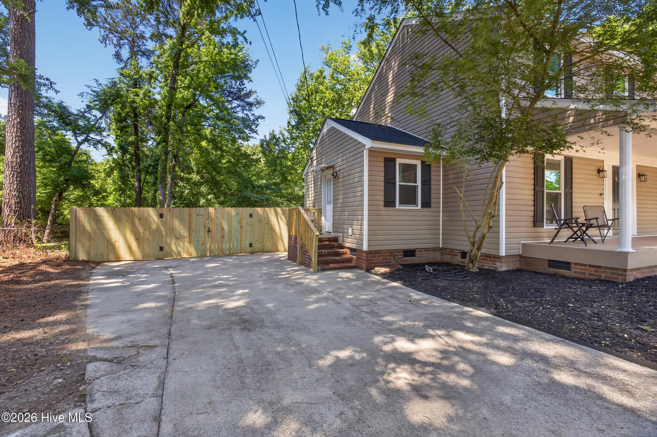 193 Ashley Circle Property Photo 9