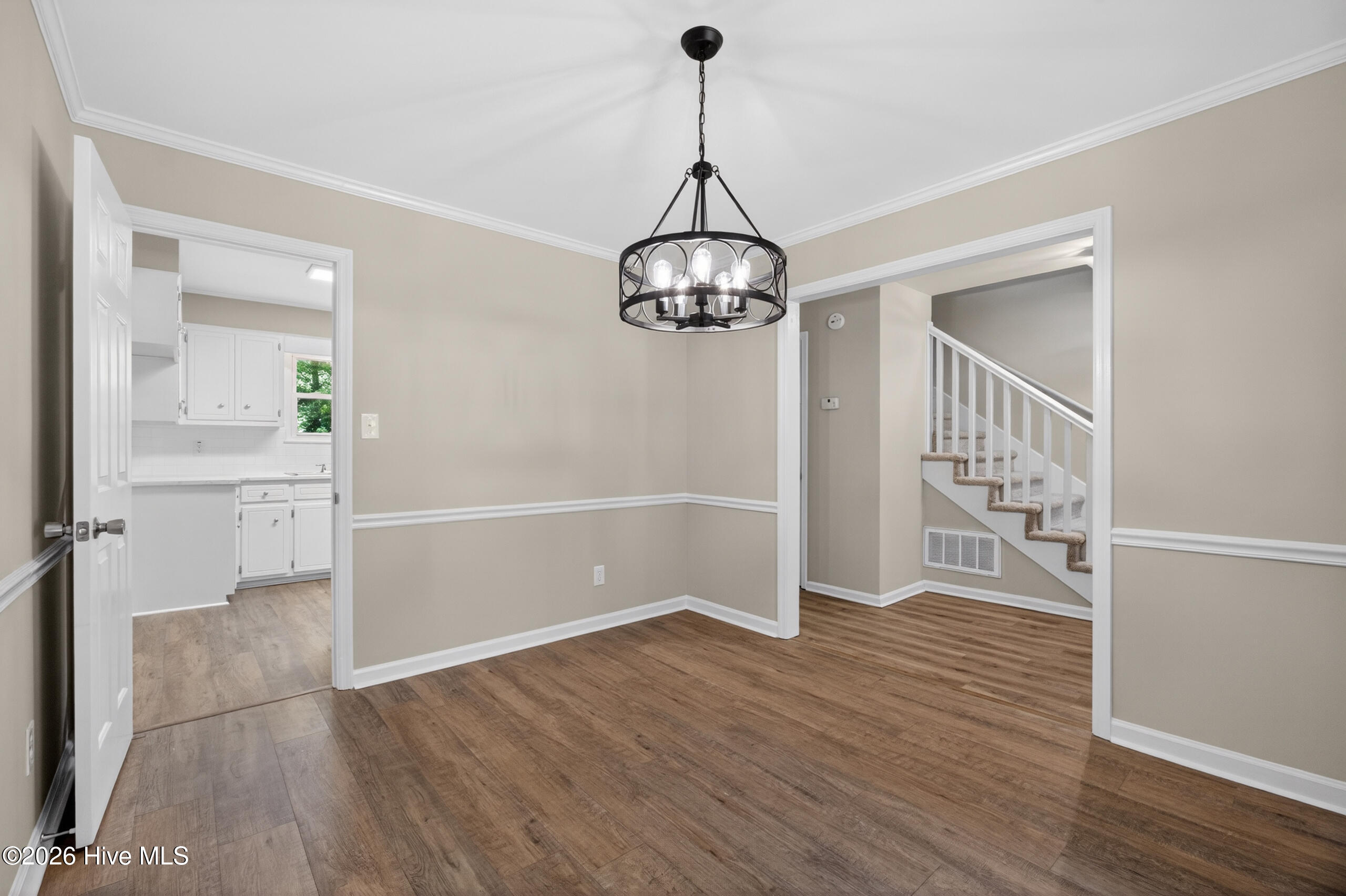 193 Ashley Circle Property Photo 27