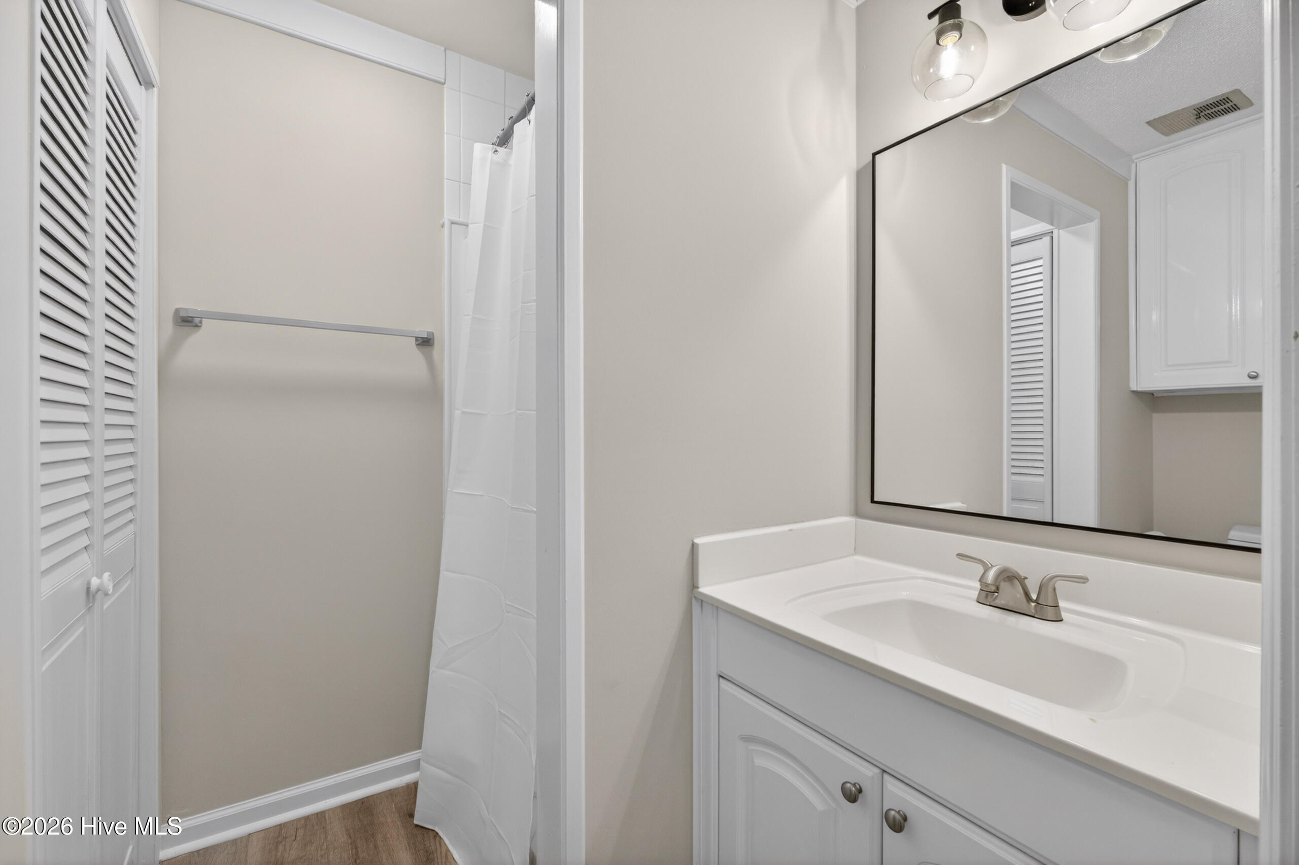193 Ashley Circle Property Photo 32