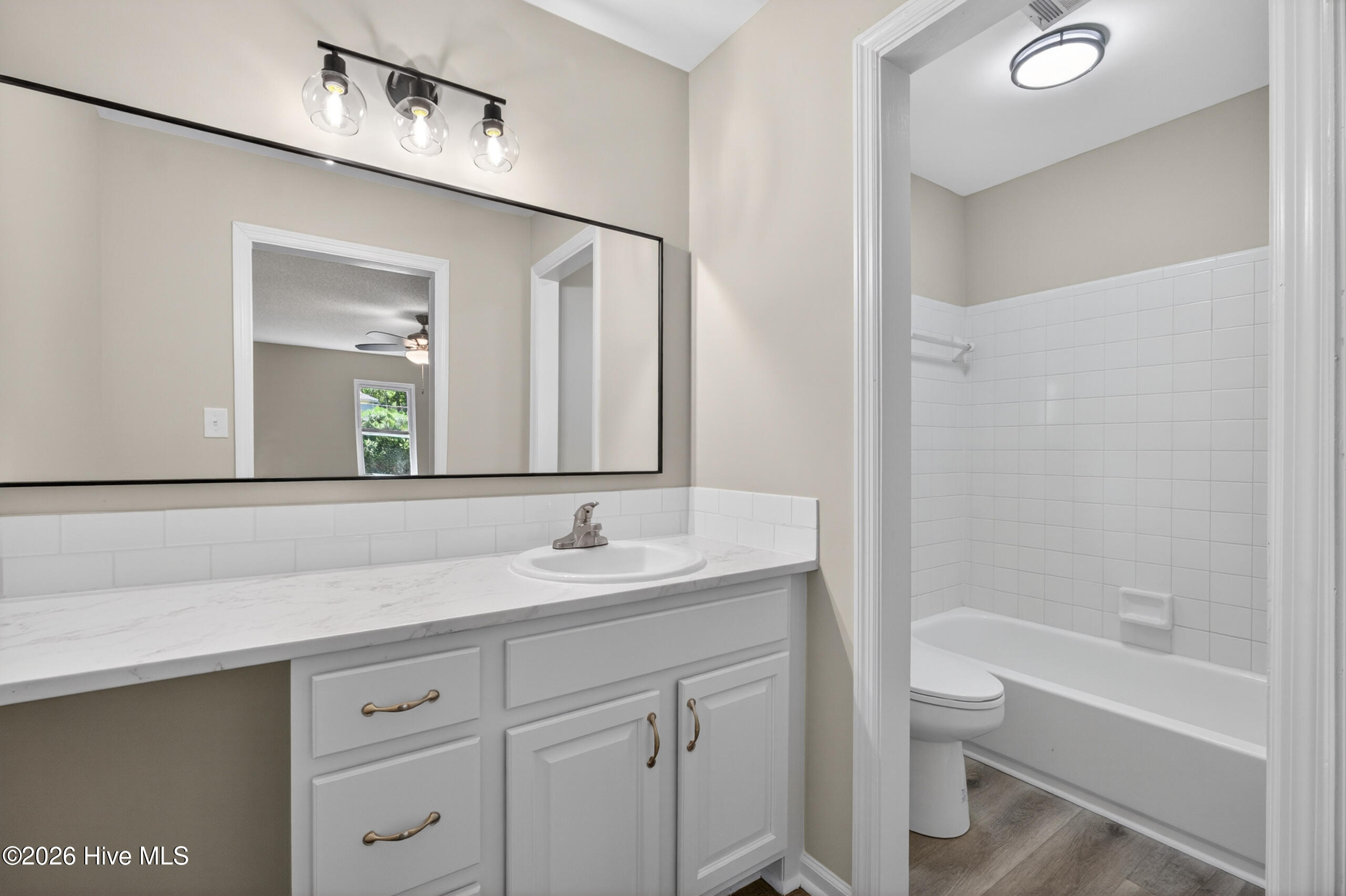 193 Ashley Circle Property Photo 38