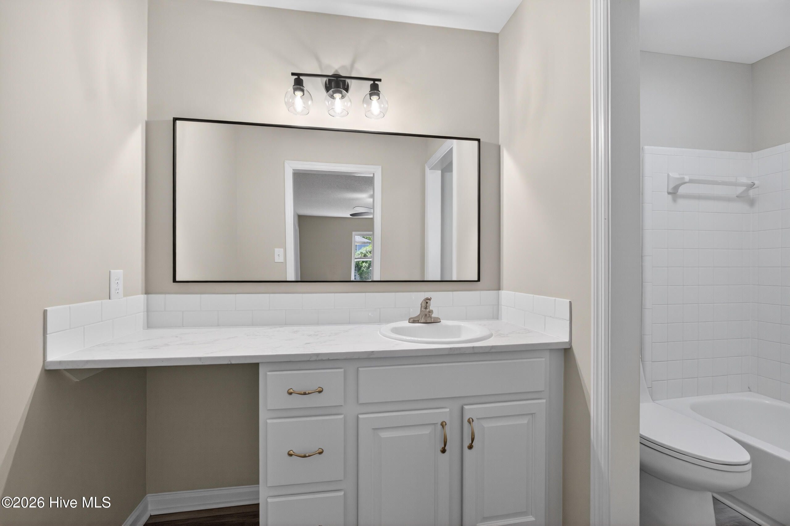 193 Ashley Circle Property Photo 39