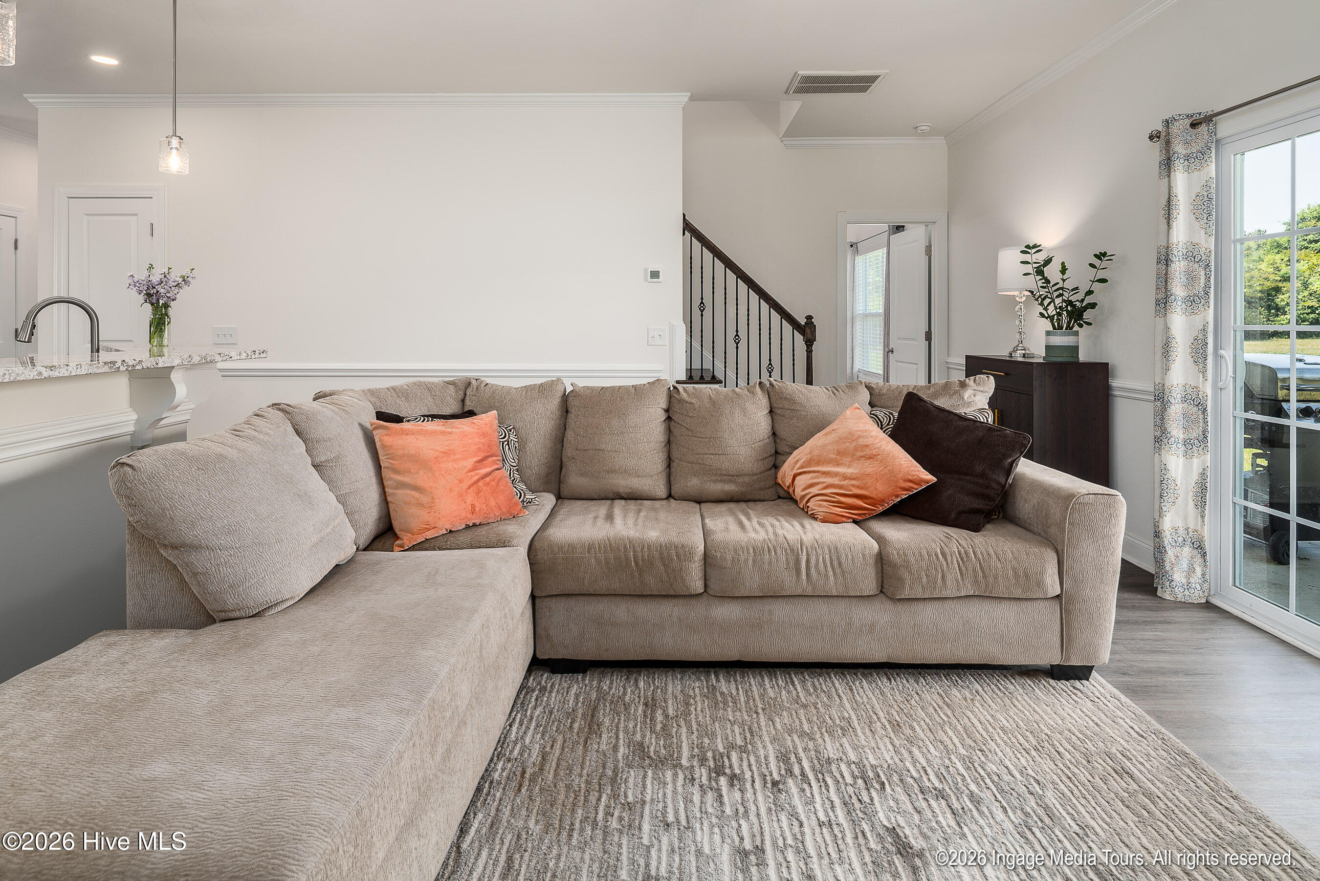 208 Leines Way A Property Photo 14