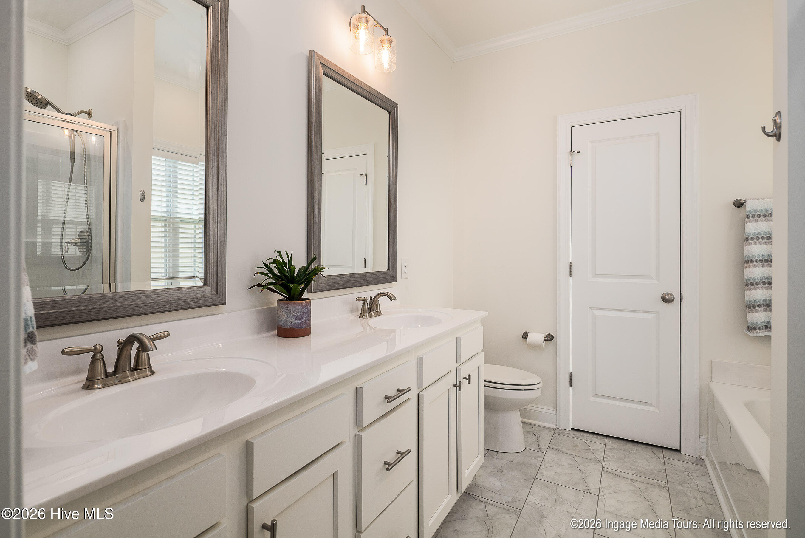 208 Leines Way A Property Photo 22