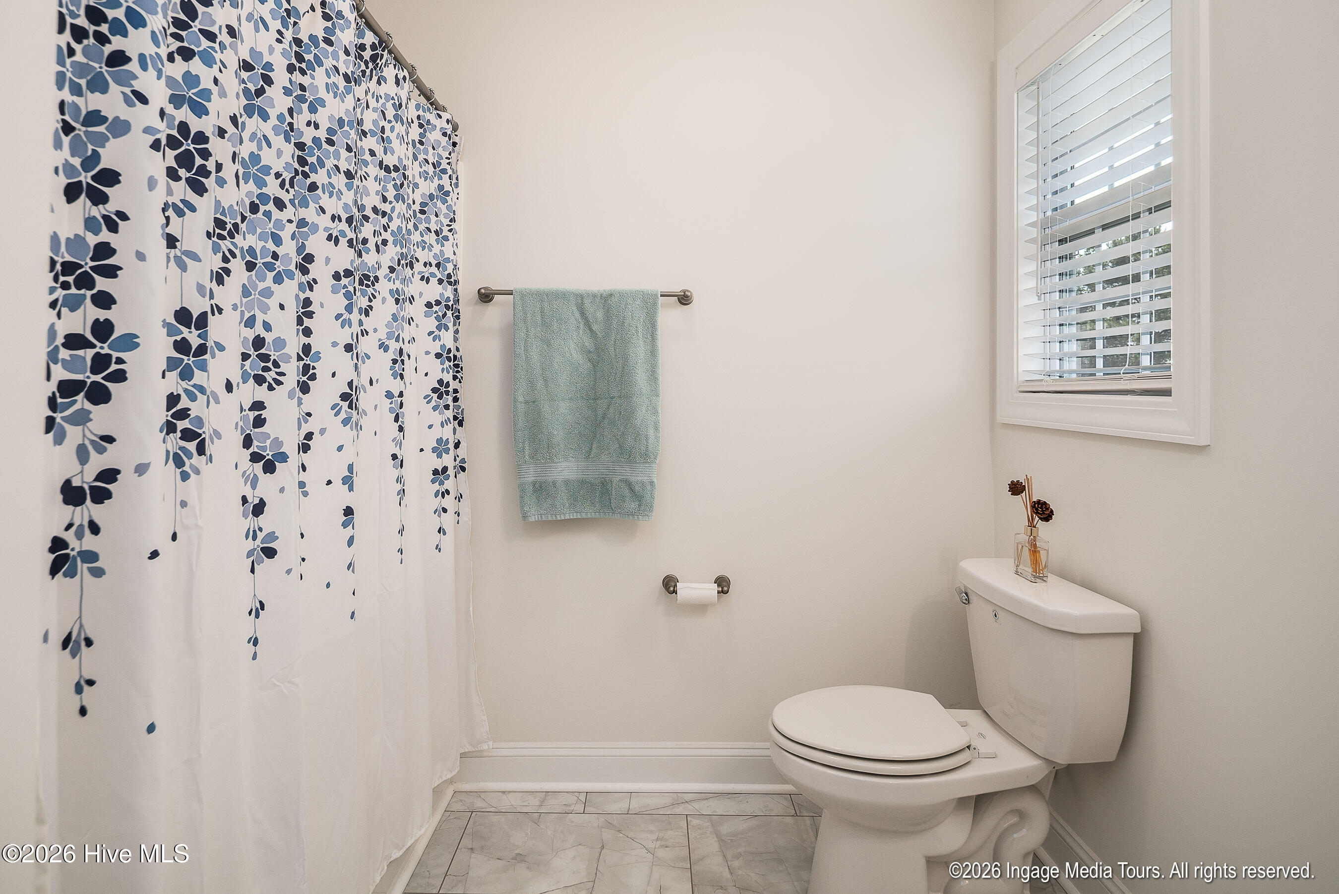 208 Leines Way A Property Photo 28