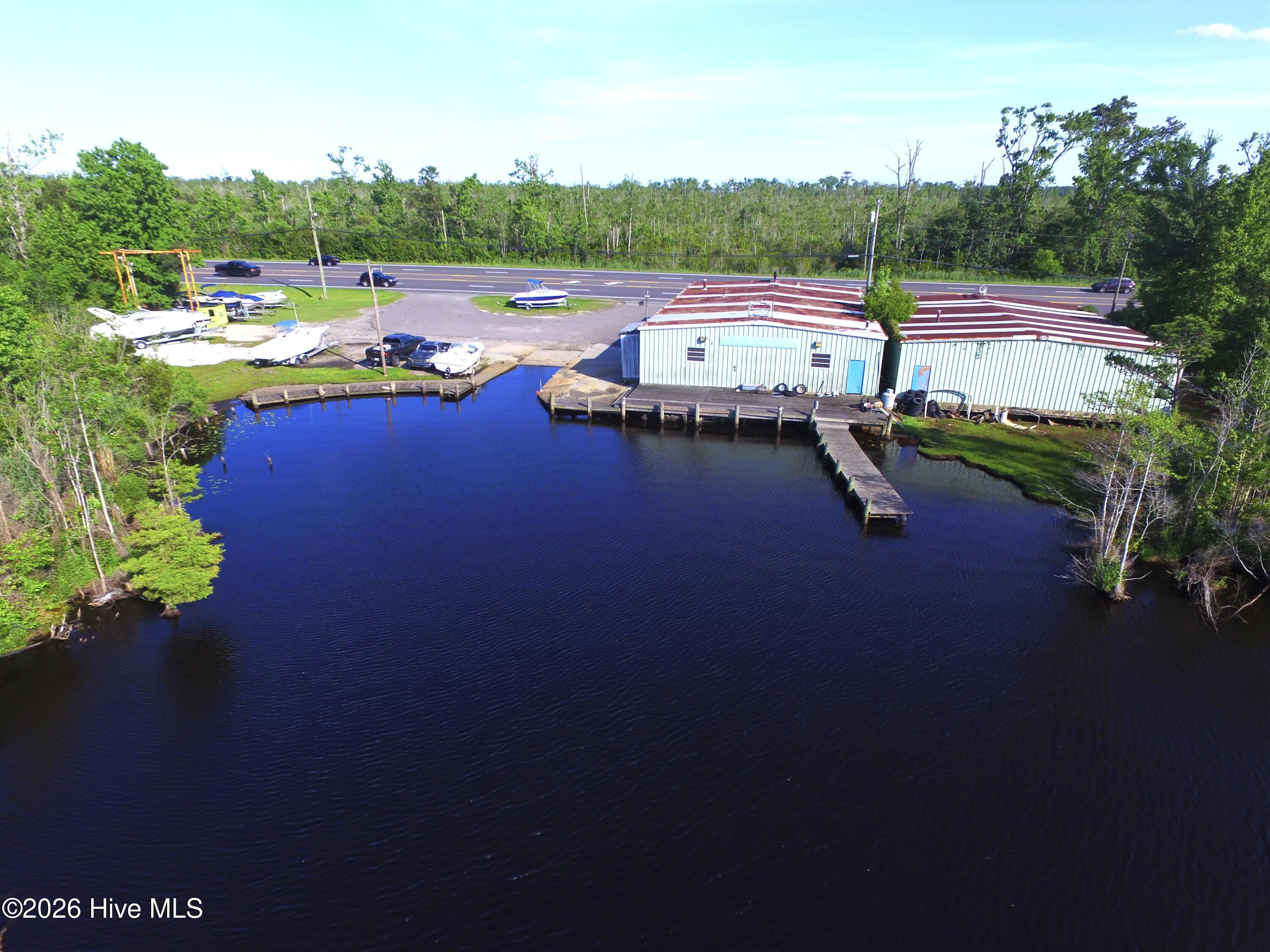 340 158 Us Causeway W Property Photo 6