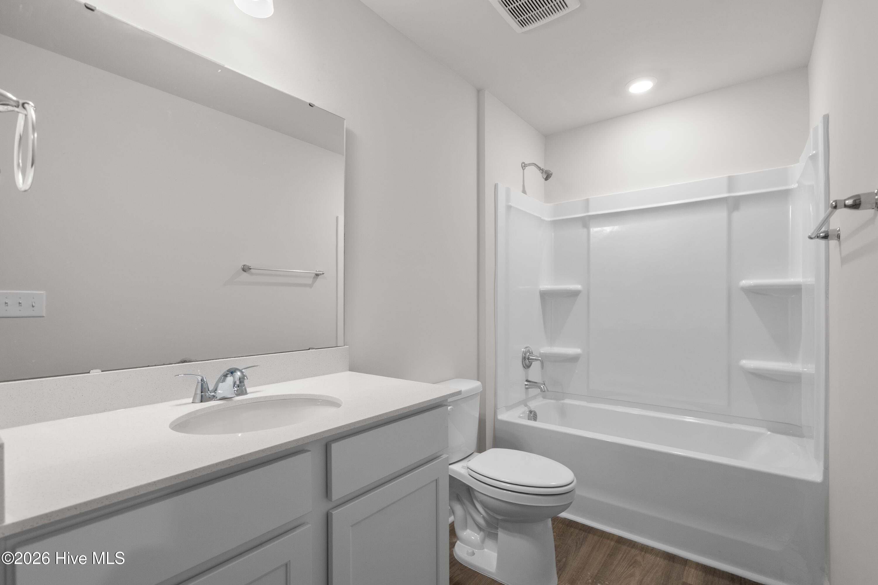 836 Palm Frond Way Nw Property Photo 11