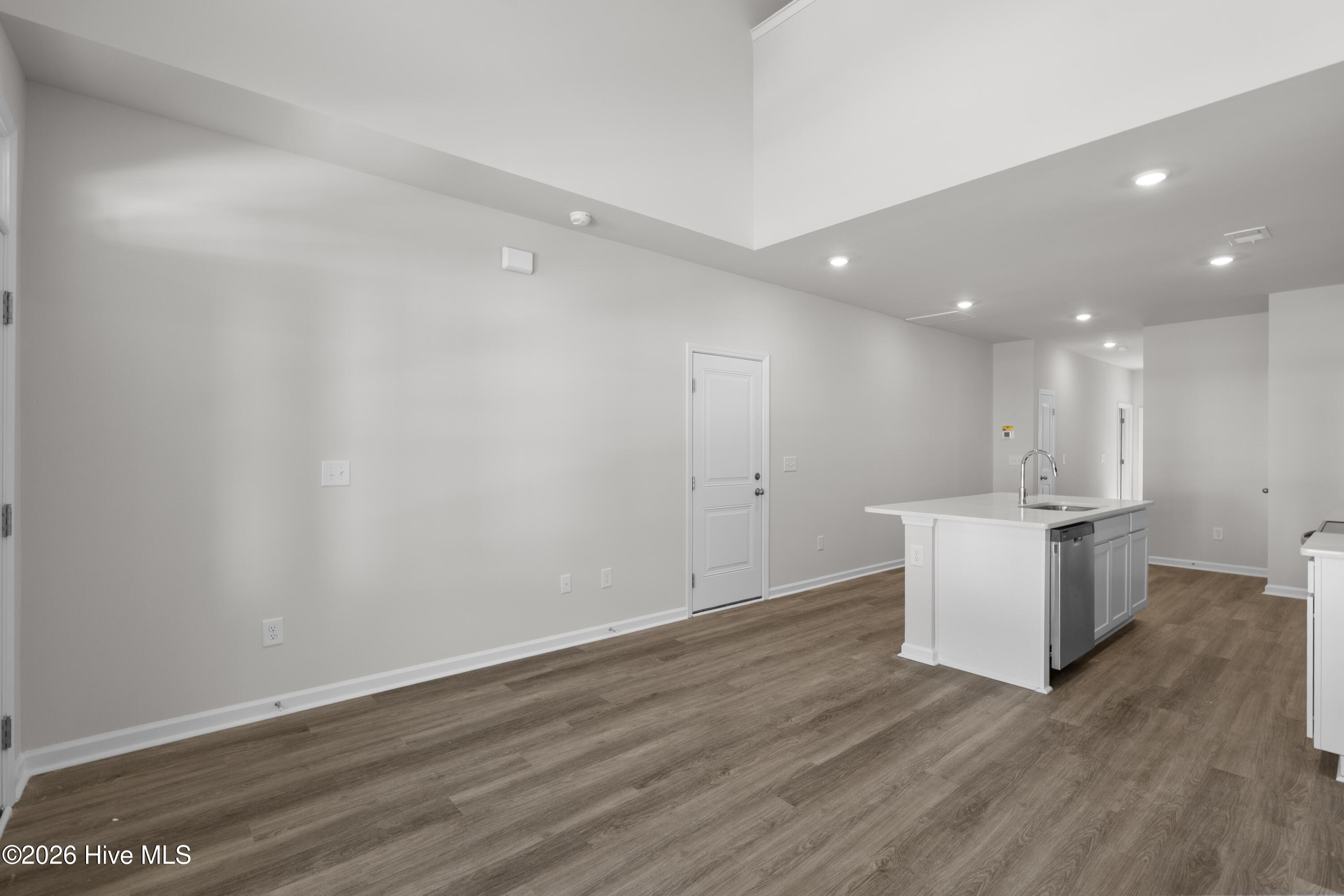 836 Palm Frond Way Nw Property Photo 27